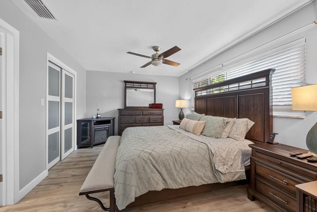 Single Family Residence at 2159 GREENBRIAR BLVD, CLEARWATER, photo 30 of 50