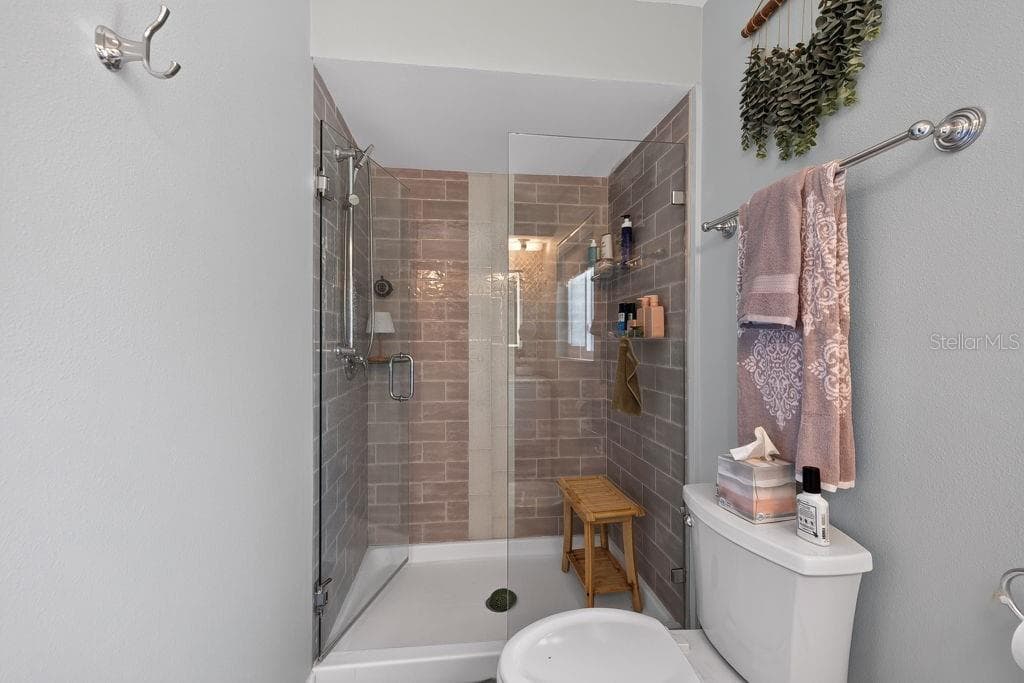 Single Family Residence at 2159 GREENBRIAR BLVD, CLEARWATER, photo 32 of 50