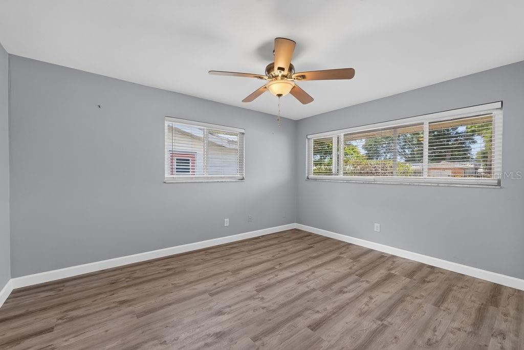 Single Family Residence at 2159 GREENBRIAR BLVD, CLEARWATER, photo 33 of 50