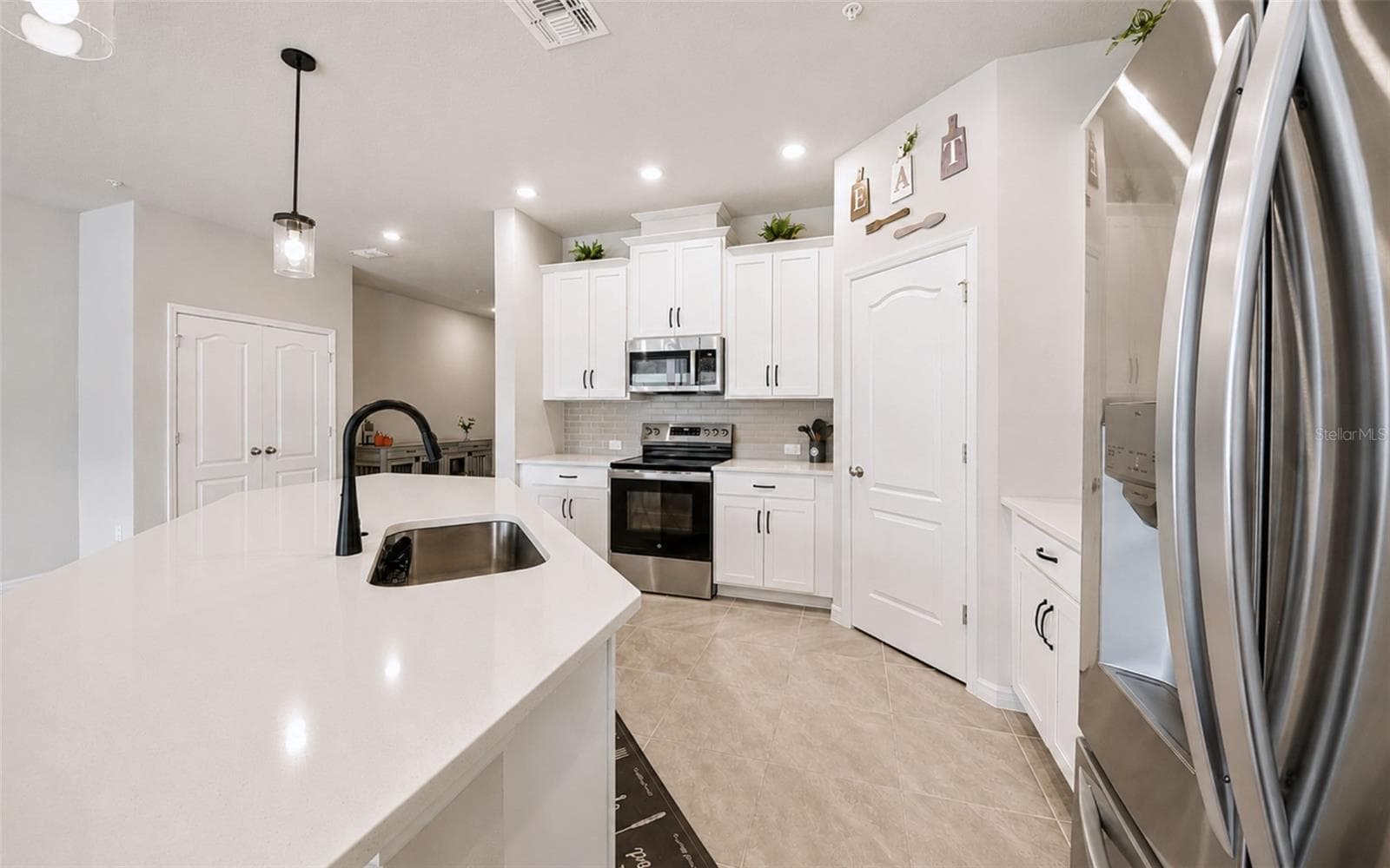 Townhouse at 547 ASTERA WINDS LN, LAKE MARY, photo 9 of 29