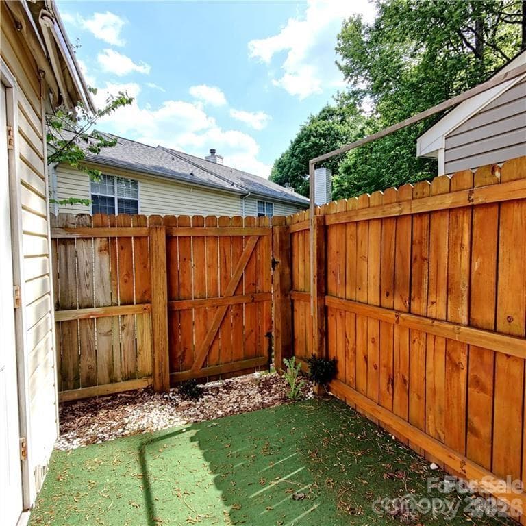Townhouse at 5744 Prescott Court, Charlotte, photo 13 of 14