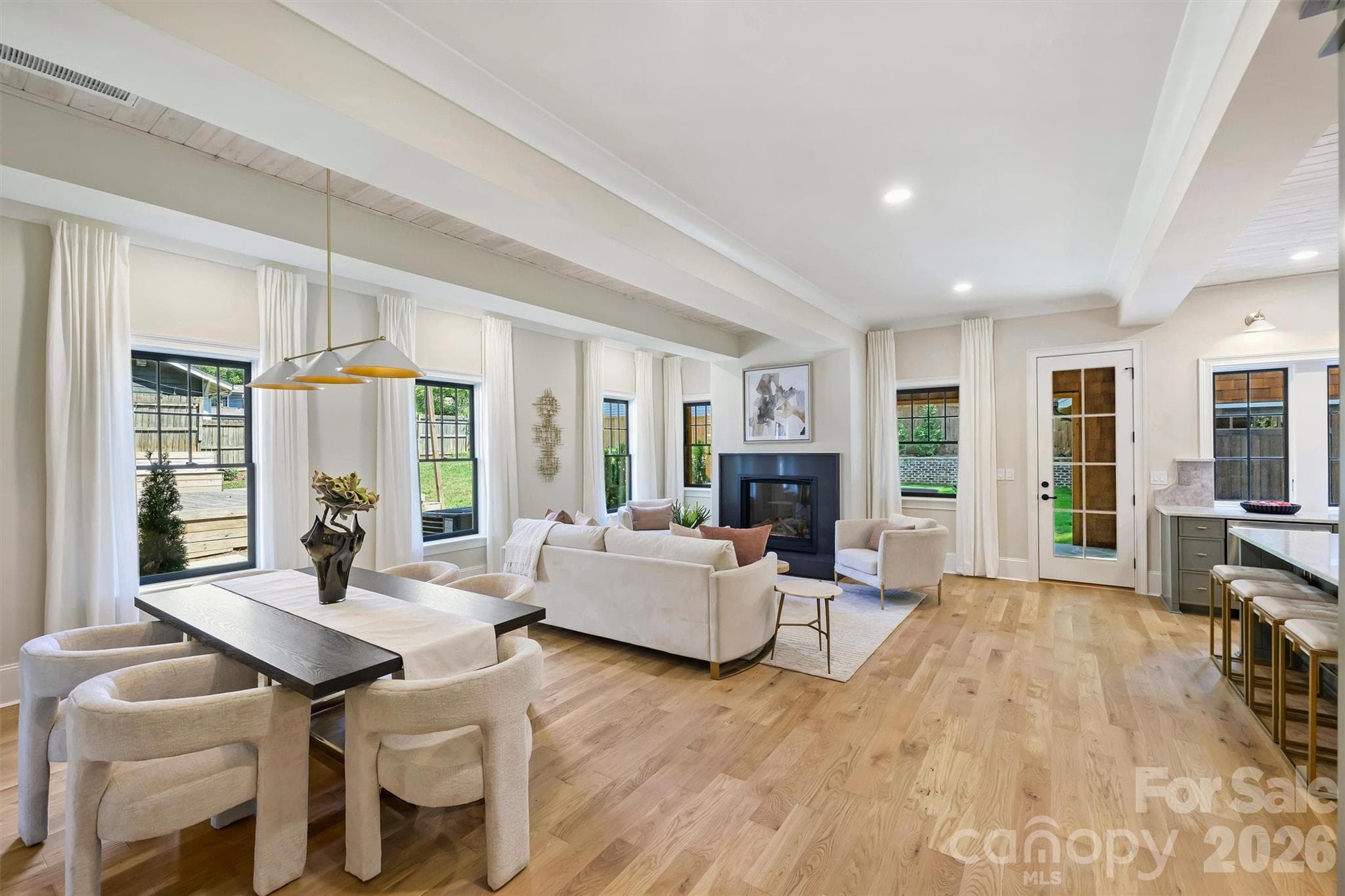 Single Family Residence at 509 E Tremont Avenue, Charlotte, photo 10 of 48