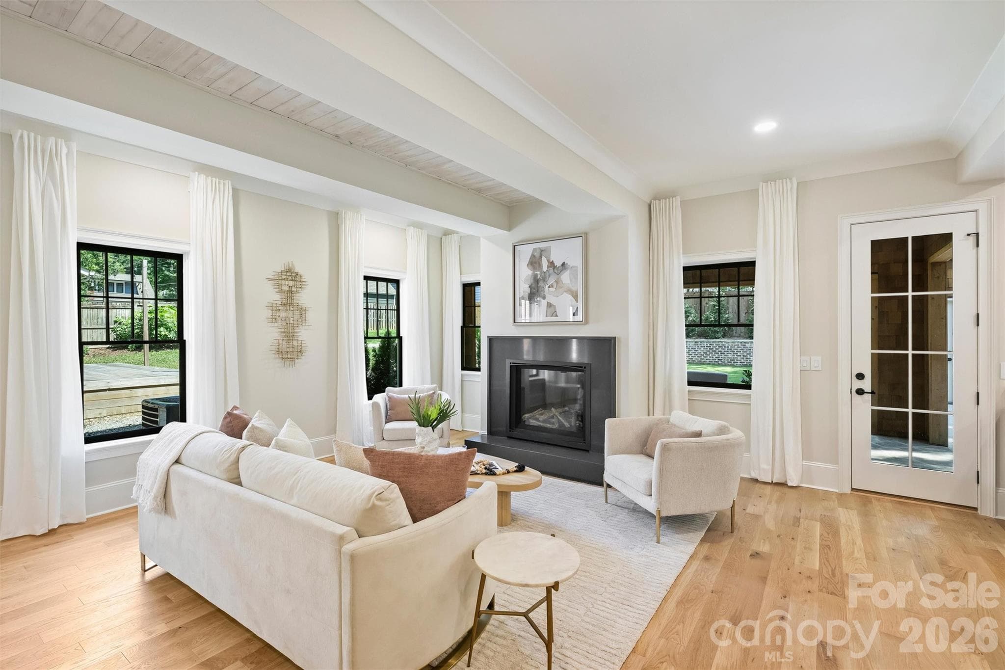 Single Family Residence at 509 E Tremont Avenue, Charlotte, photo 11 of 48