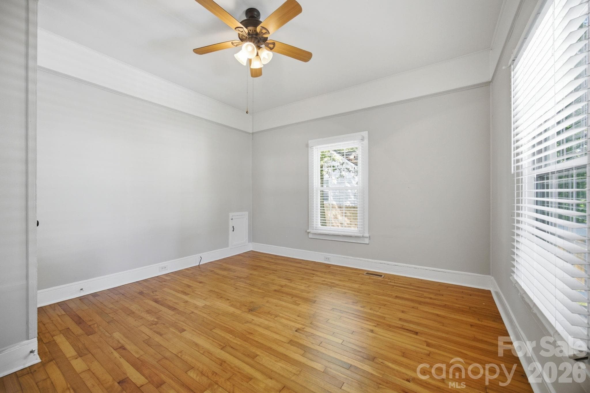 Single Family Residence at 306 York Avenue, Kannapolis, photo 17 of 39