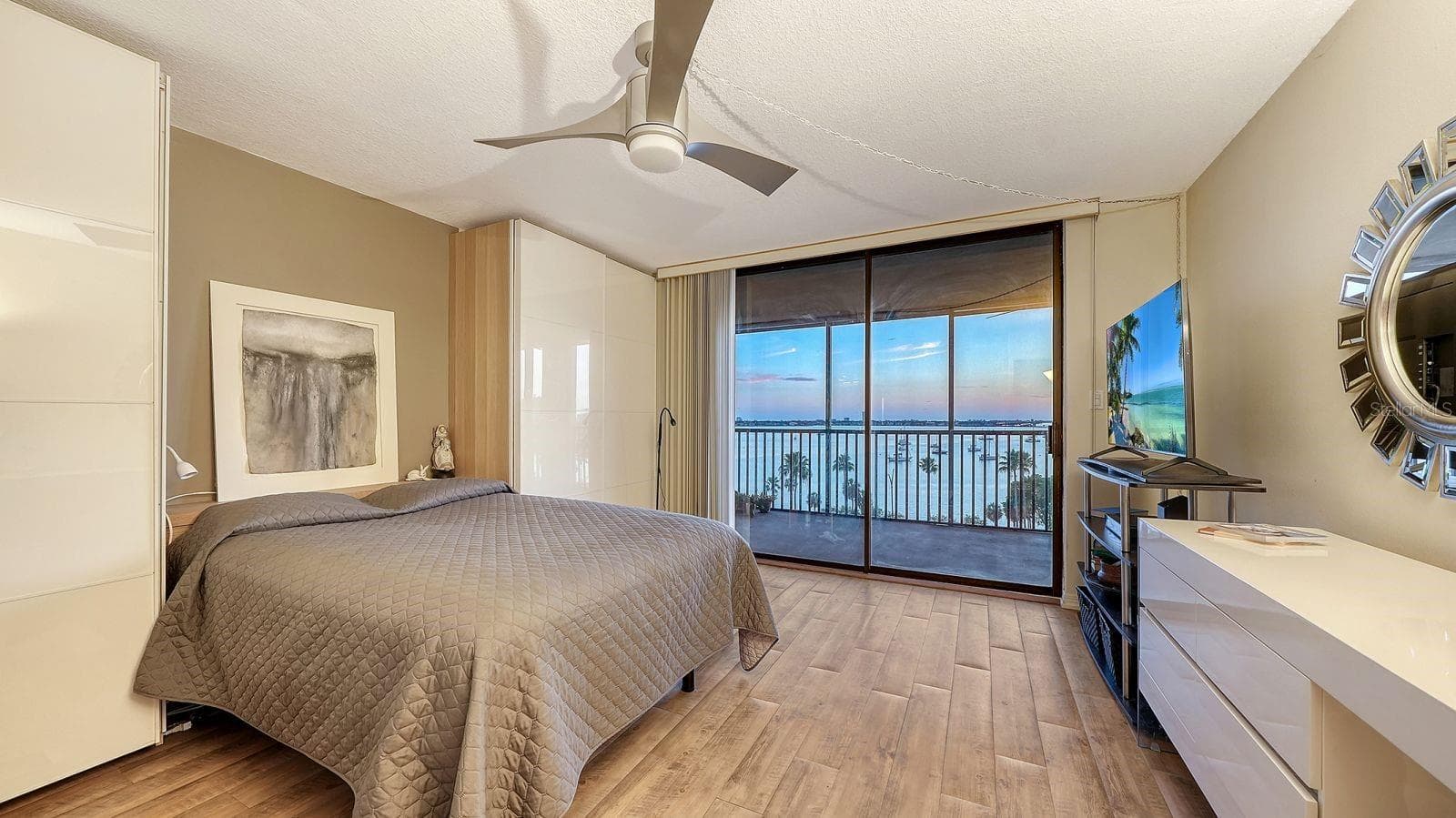 Condominium at 707 S GULFSTREAM AVE #705, SARASOTA, photo 31 of 73