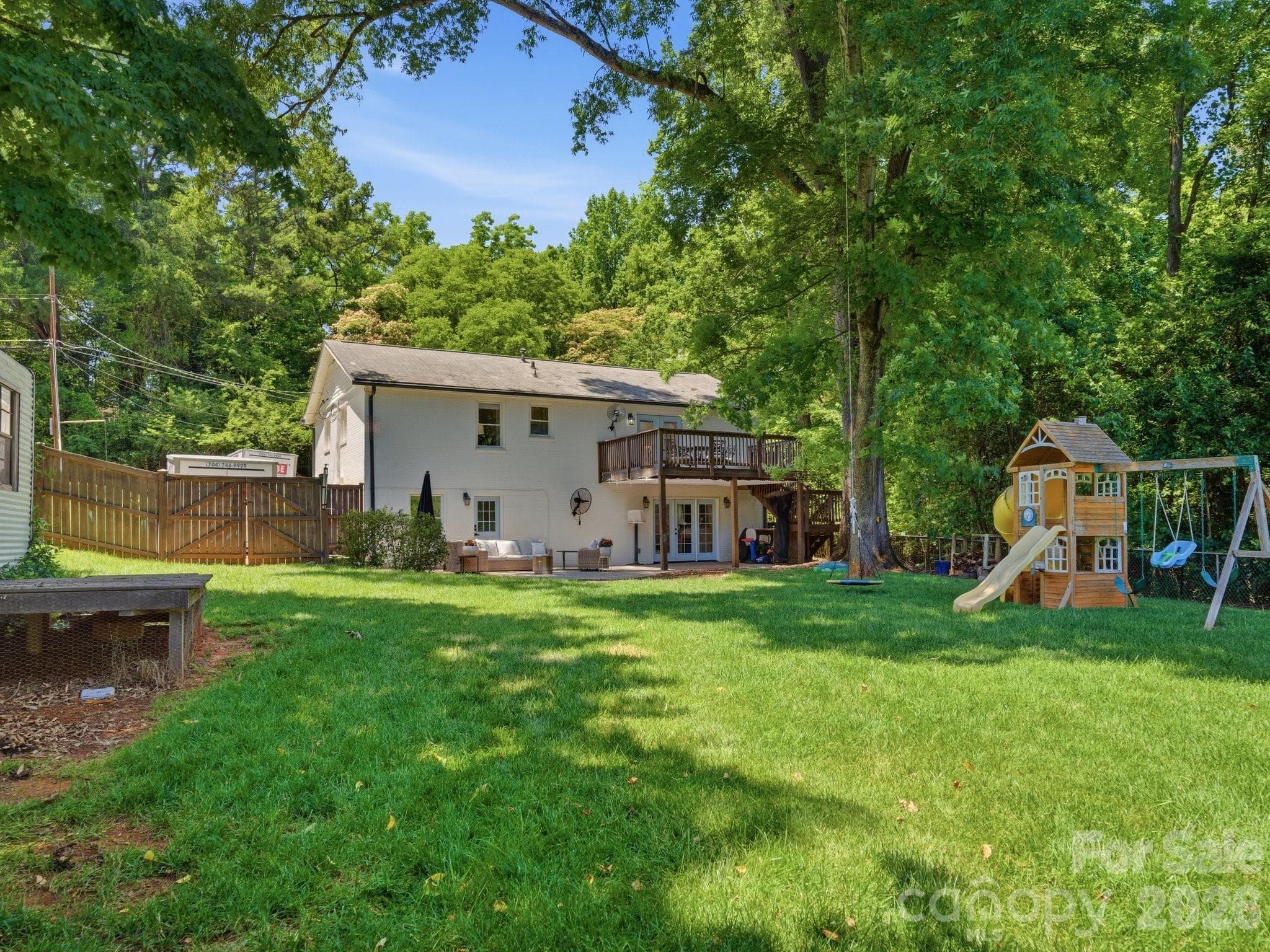 Single Family Residence at Charlotte, photo 40 of 46