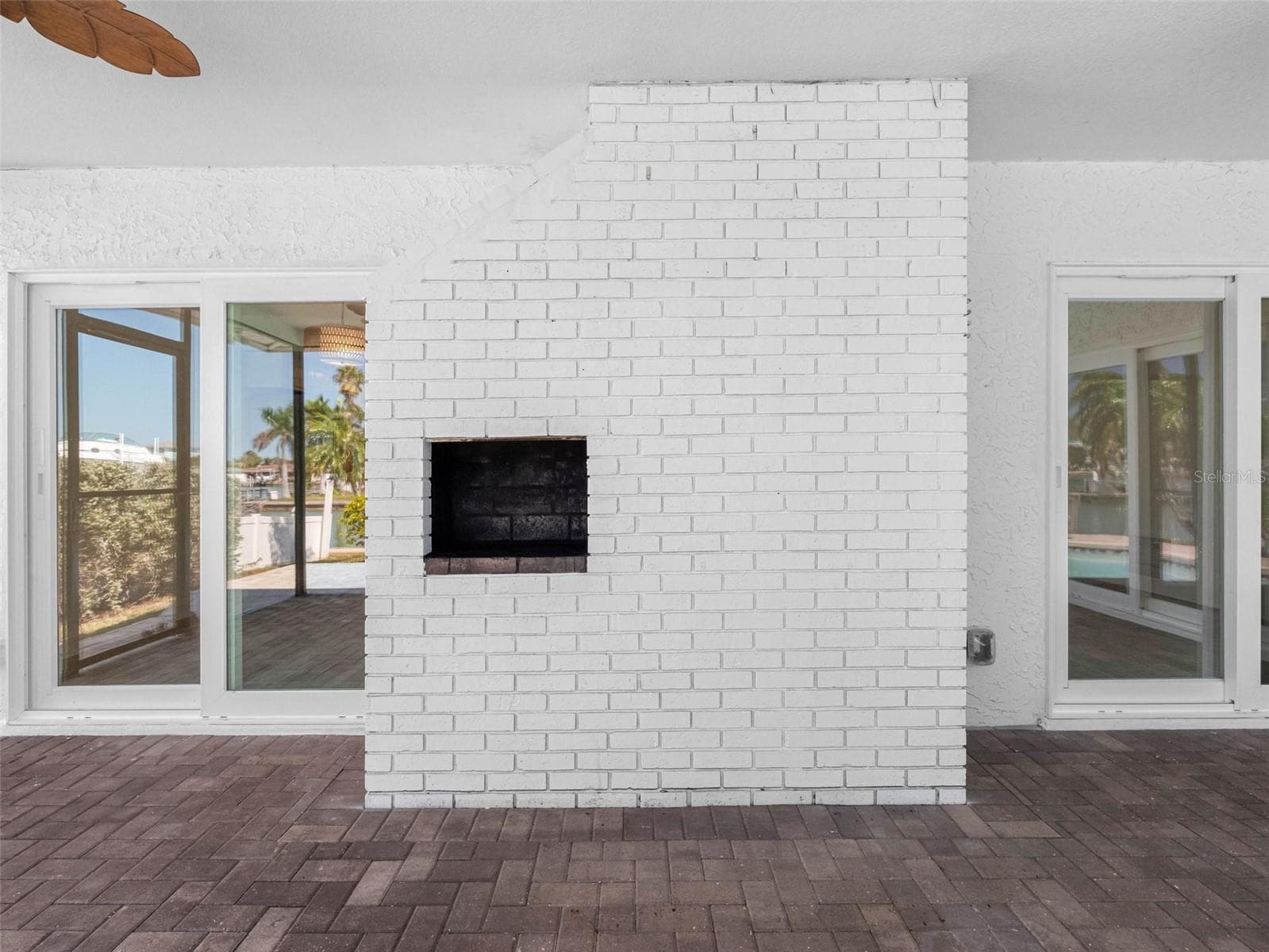 Single Family Residence at 562 JOHNS PASS AVE, MADEIRA BEACH, photo 34 of 89