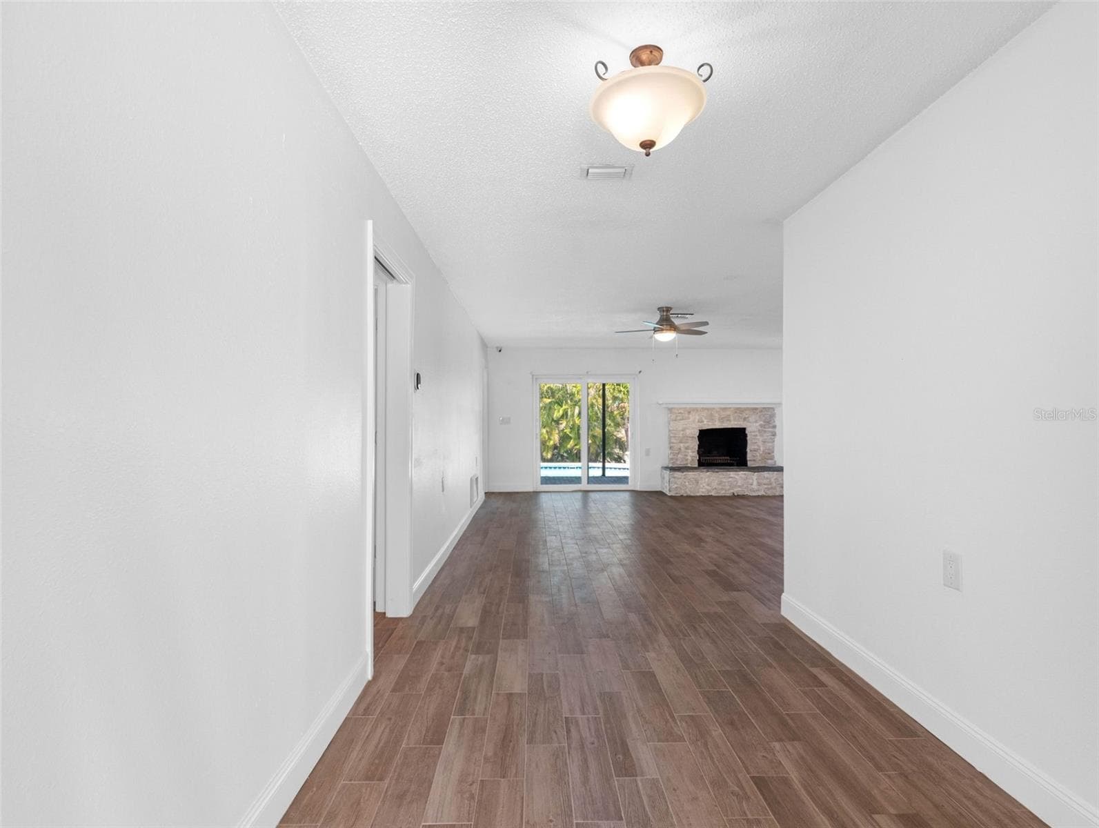 Single Family Residence at 562 JOHNS PASS AVE, MADEIRA BEACH, photo 48 of 89