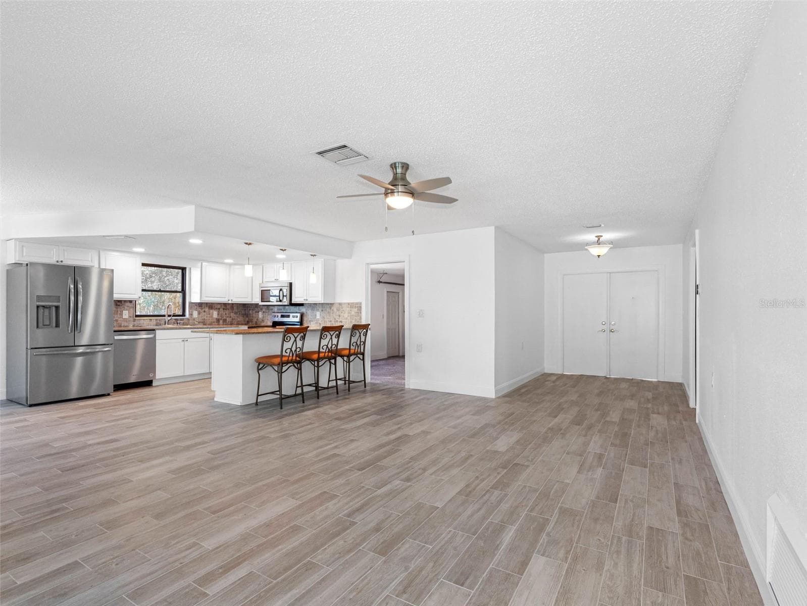 Single Family Residence at 562 JOHNS PASS AVE, MADEIRA BEACH, photo 55 of 89