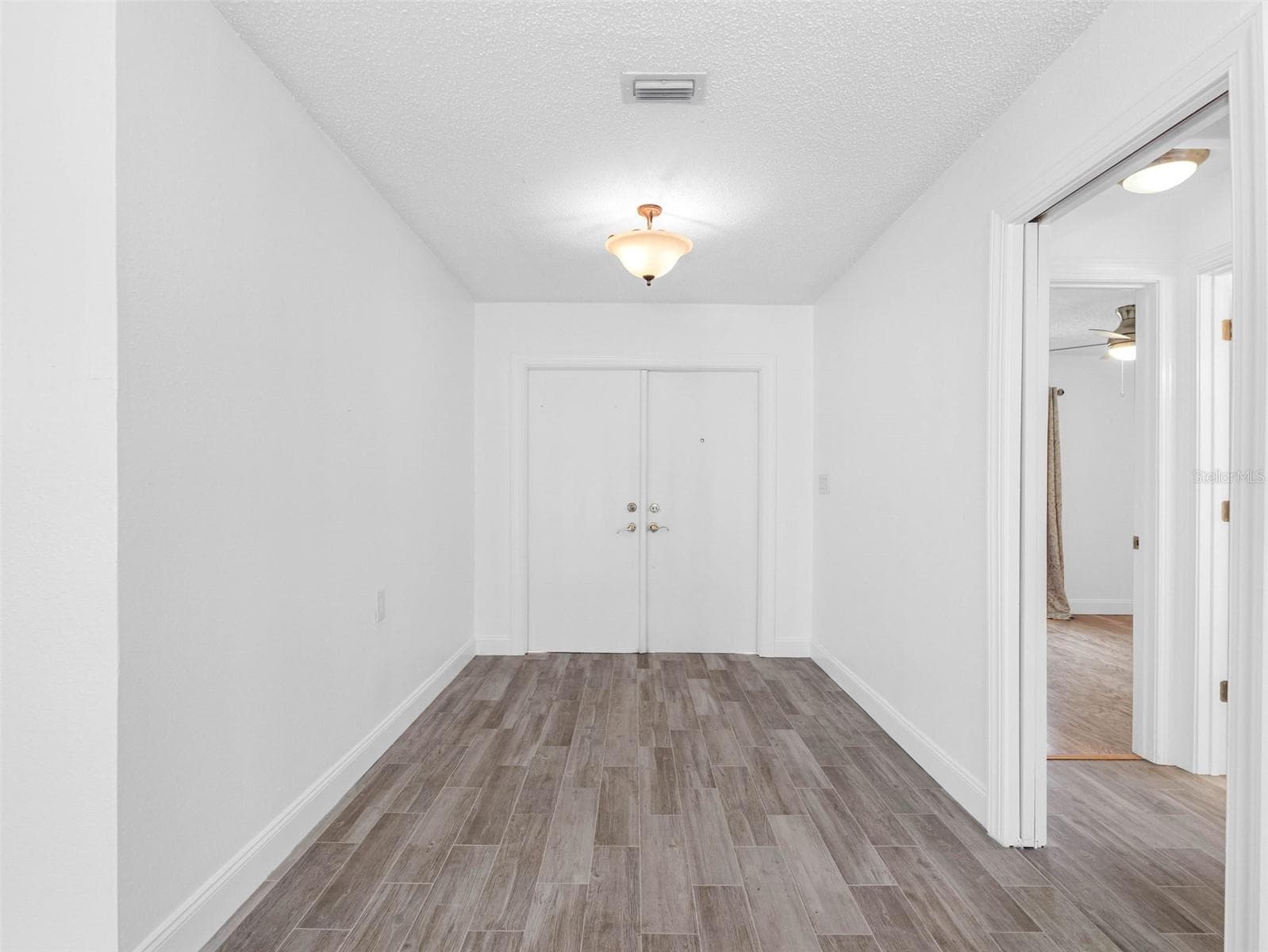 Single Family Residence at 562 JOHNS PASS AVE, MADEIRA BEACH, photo 57 of 89
