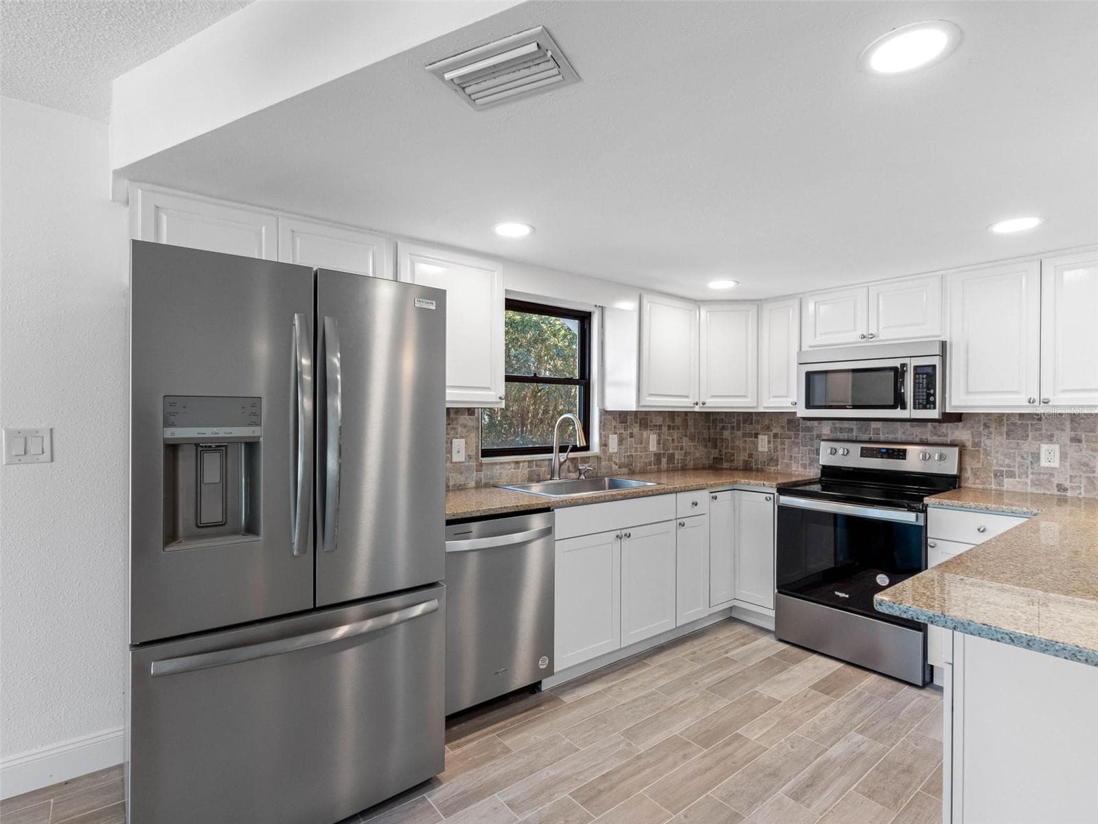 Single Family Residence at 562 JOHNS PASS AVE, MADEIRA BEACH, photo 61 of 89