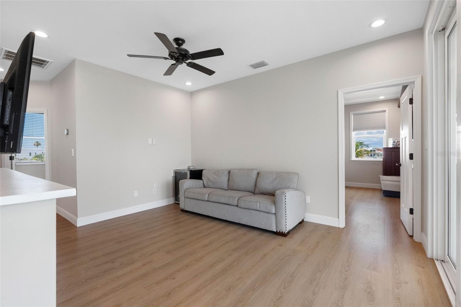 Single Family Residence at 16025 REDINGTON DR, REDINGTON BEACH, photo 30 of 68