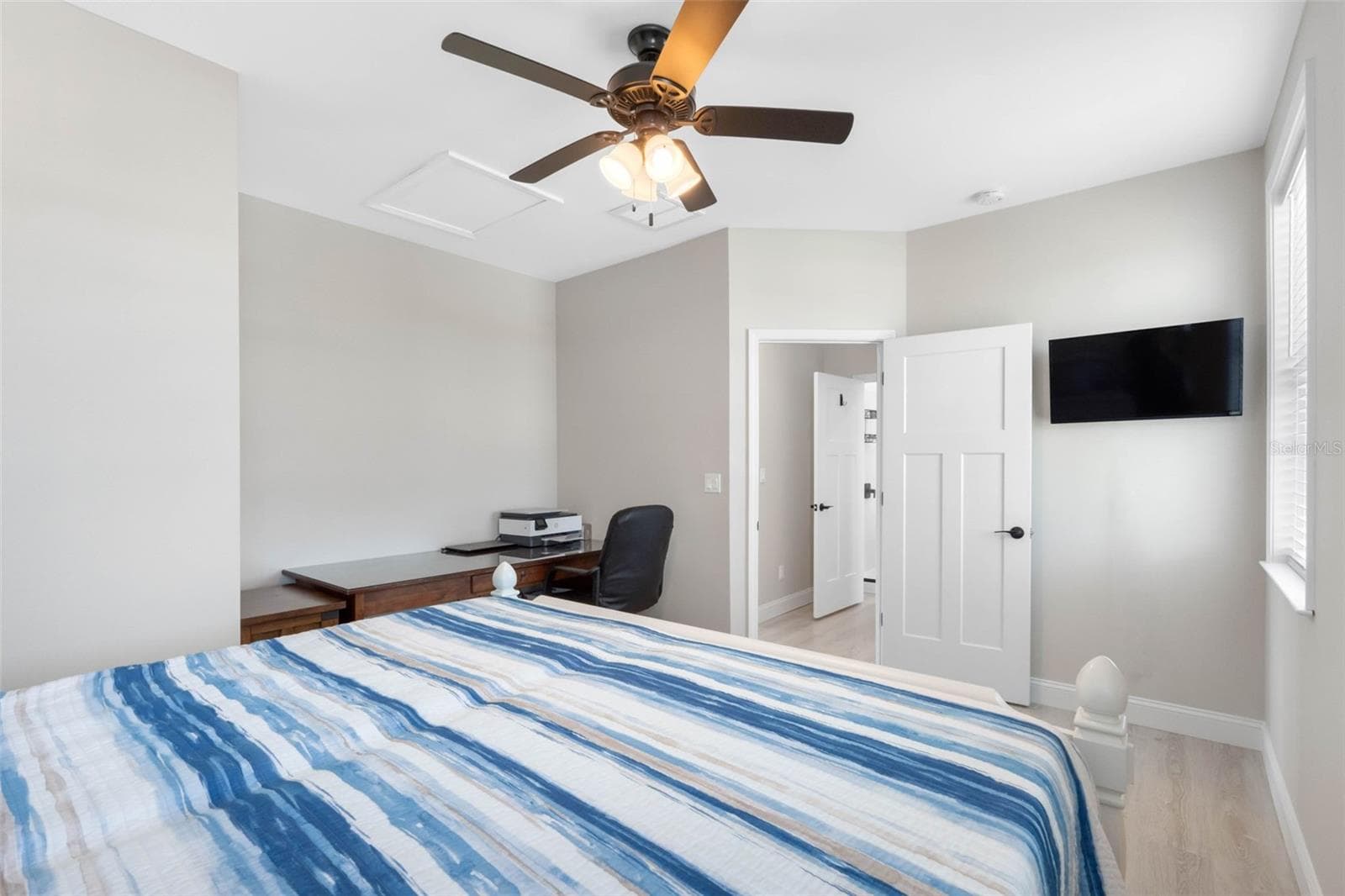 Single Family Residence at 16025 REDINGTON DR, REDINGTON BEACH, photo 43 of 68