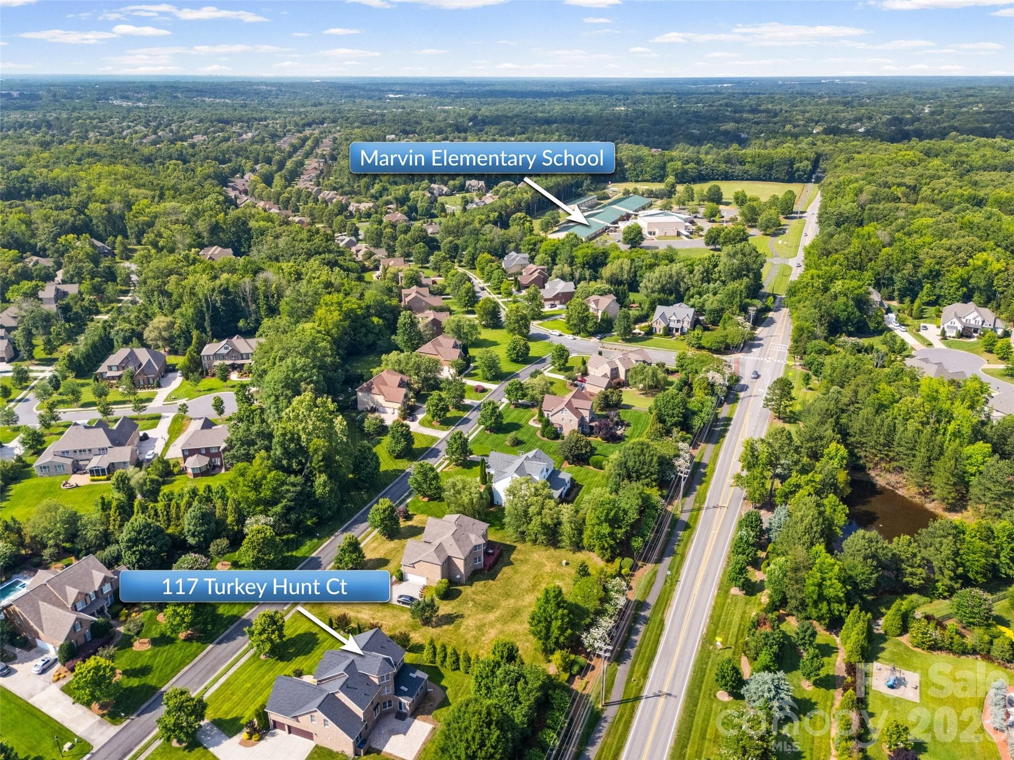 Walking distance to the elementary school - 117 Turkey Hunt Court, Marvin