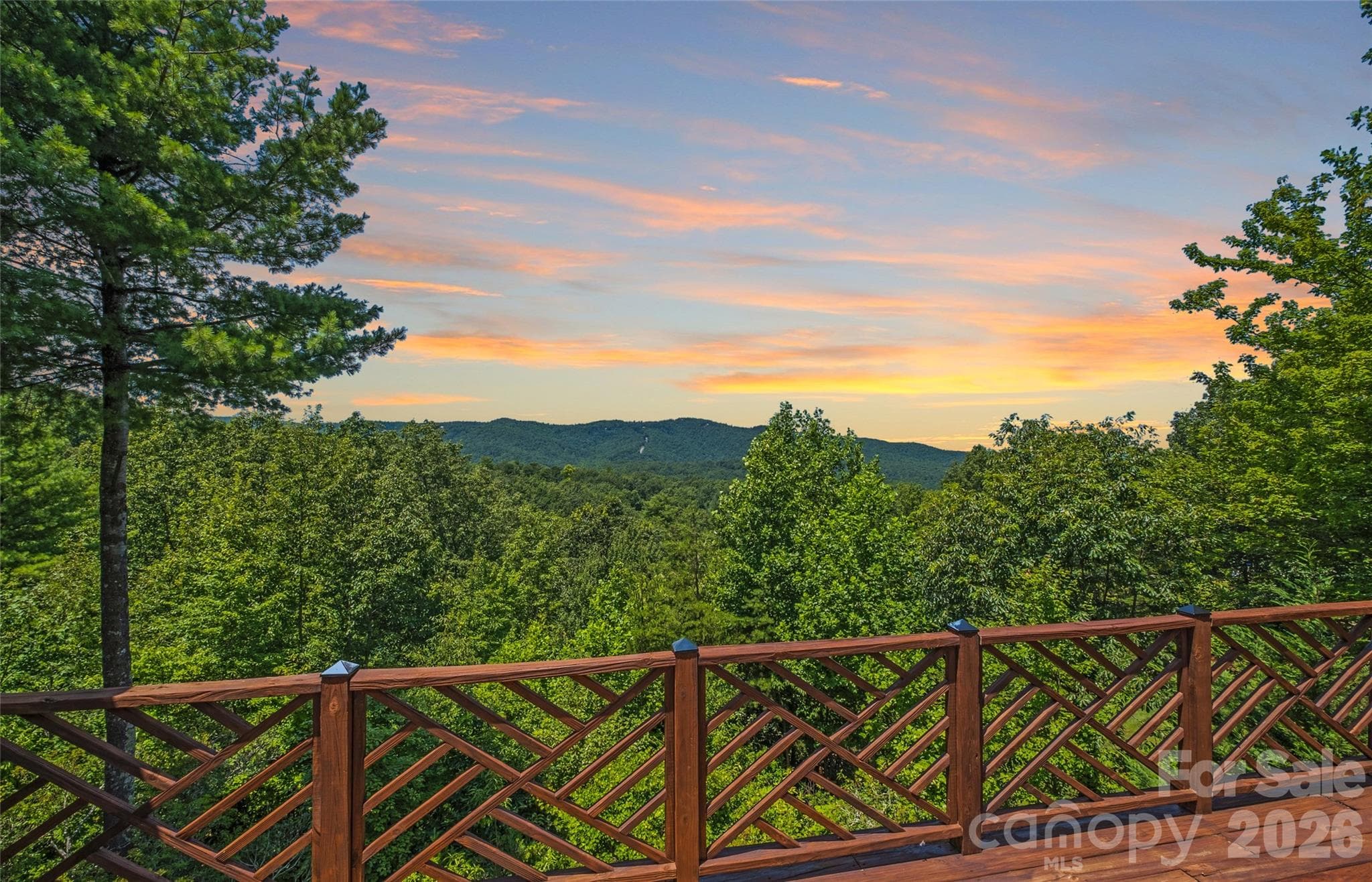 Upper Deck w/ Sunset Views. - 5545 Pine Ridge Drive, Connelly Springs