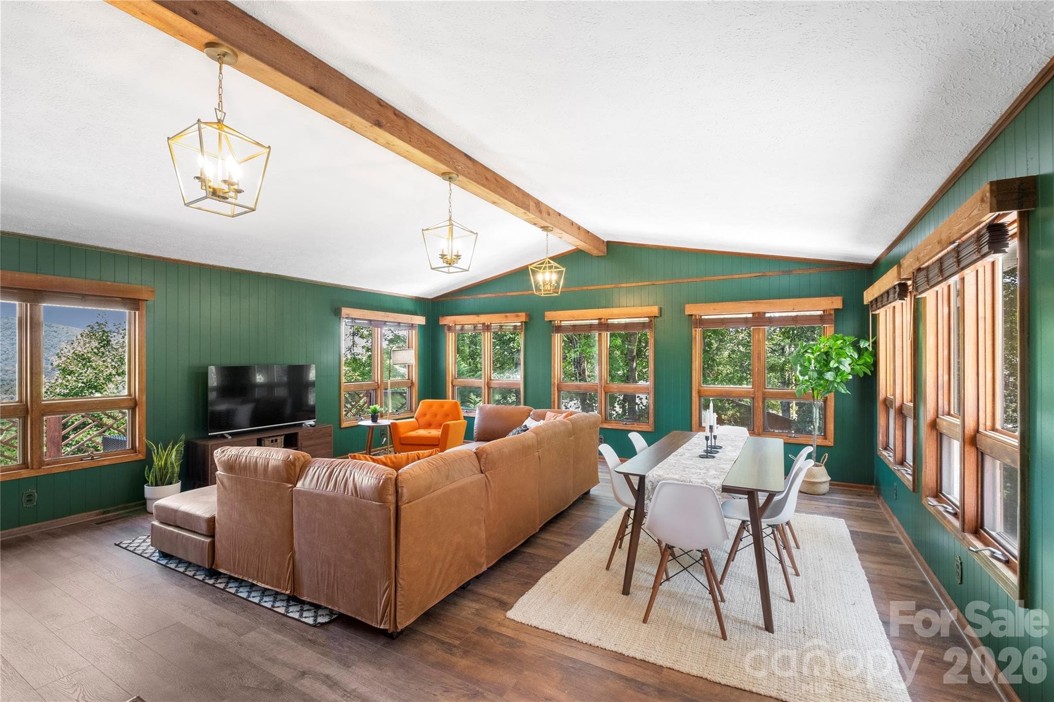 5545 Pine Ridge Drive