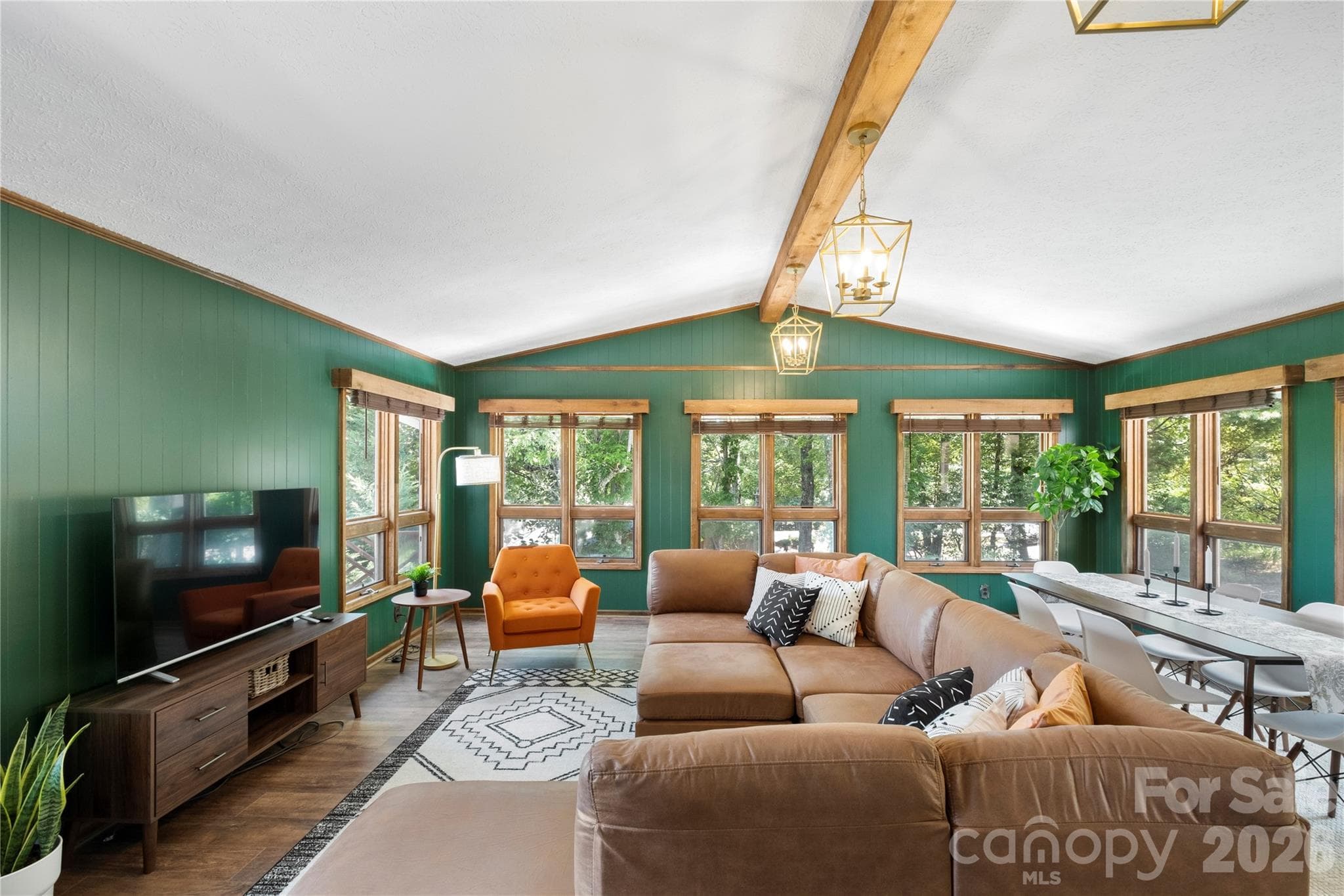 Great Room - 5545 Pine Ridge Drive, Connelly Springs