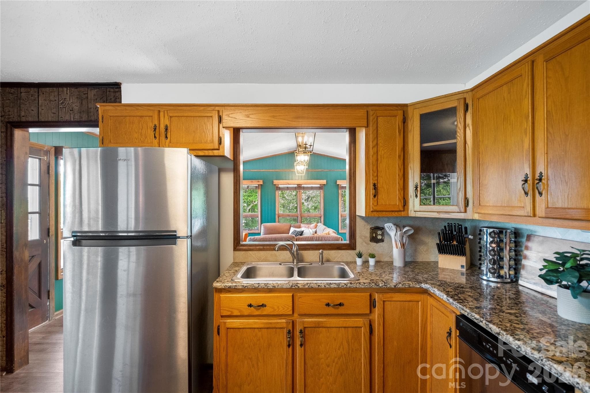 Kitchen - 5545 Pine Ridge Drive, Connelly Springs