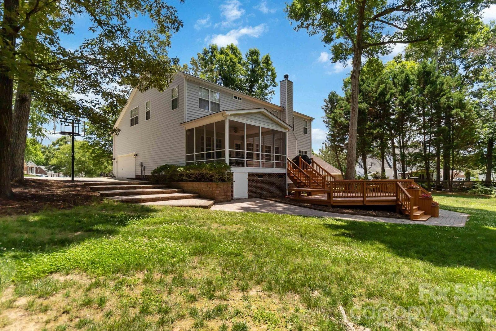 Single Family Residence at 10606 Augustine Hill Lane, Charlotte, photo 32 of 48