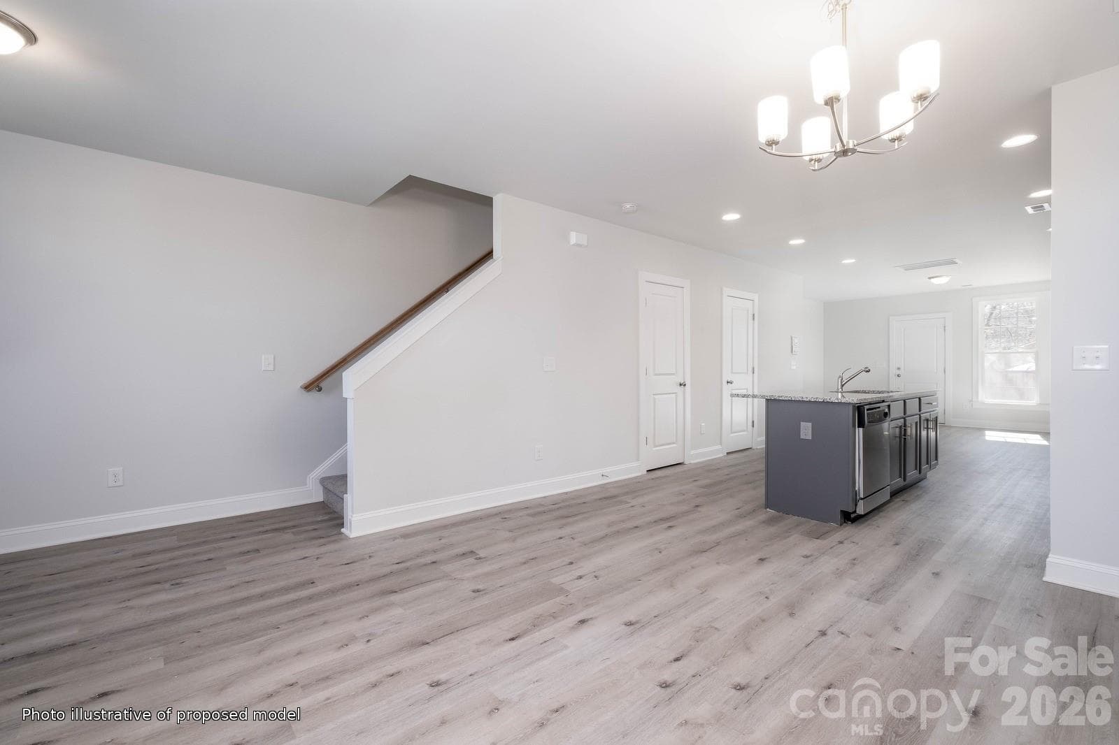 Duplex at Charlotte, photo 3 of 11