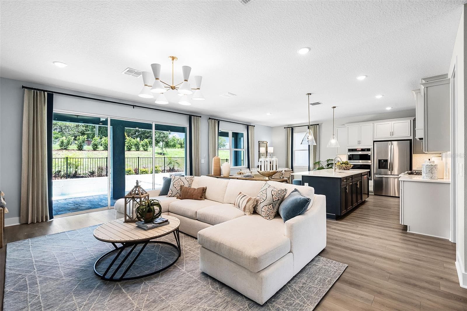 Single Family Residence at 724 MYSTIC GARDENS DR, APOPKA, photo 23 of 33