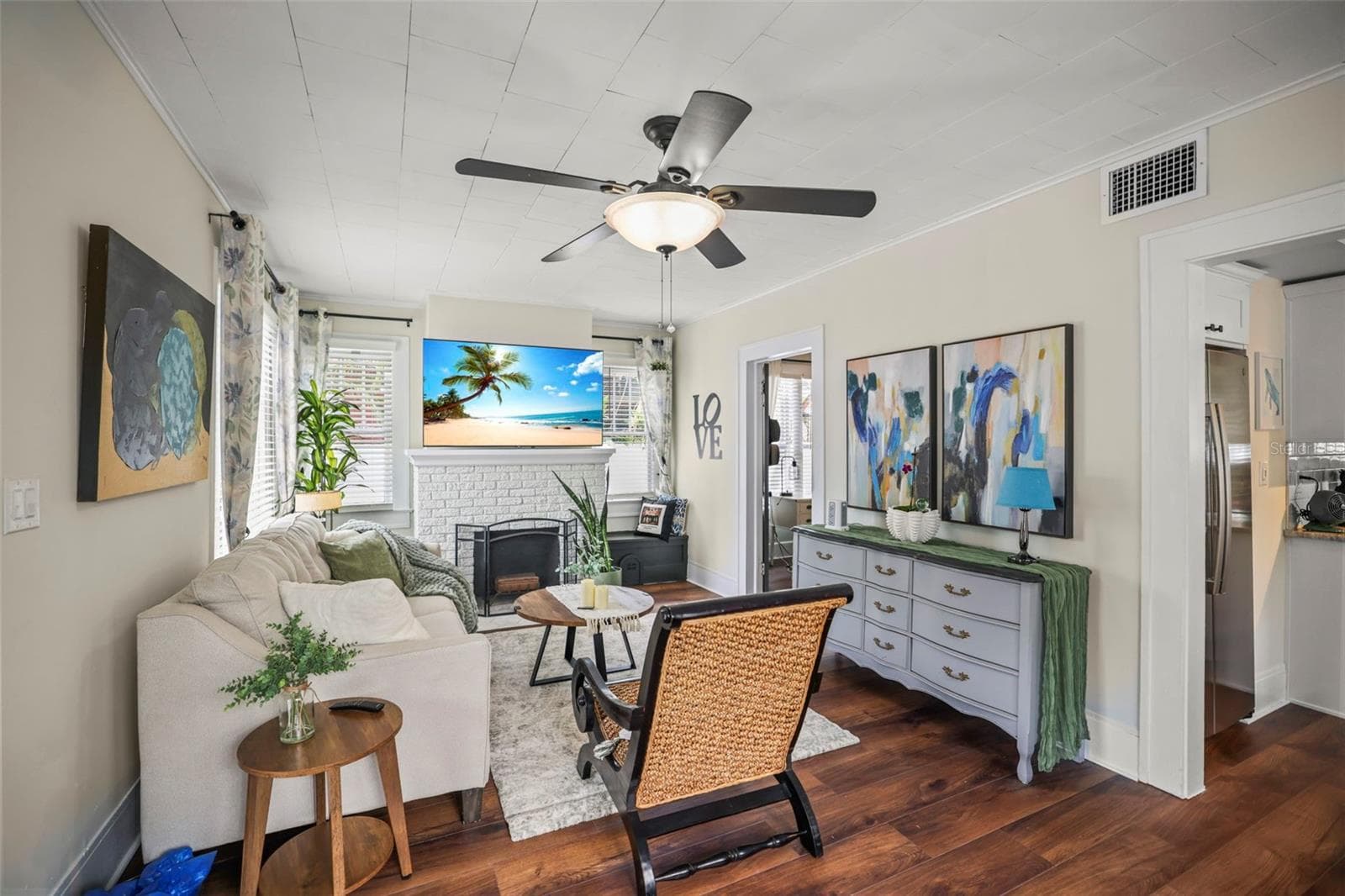 Single Family Residence at 634 6TH ST N, ST PETERSBURG, photo 6 of 56