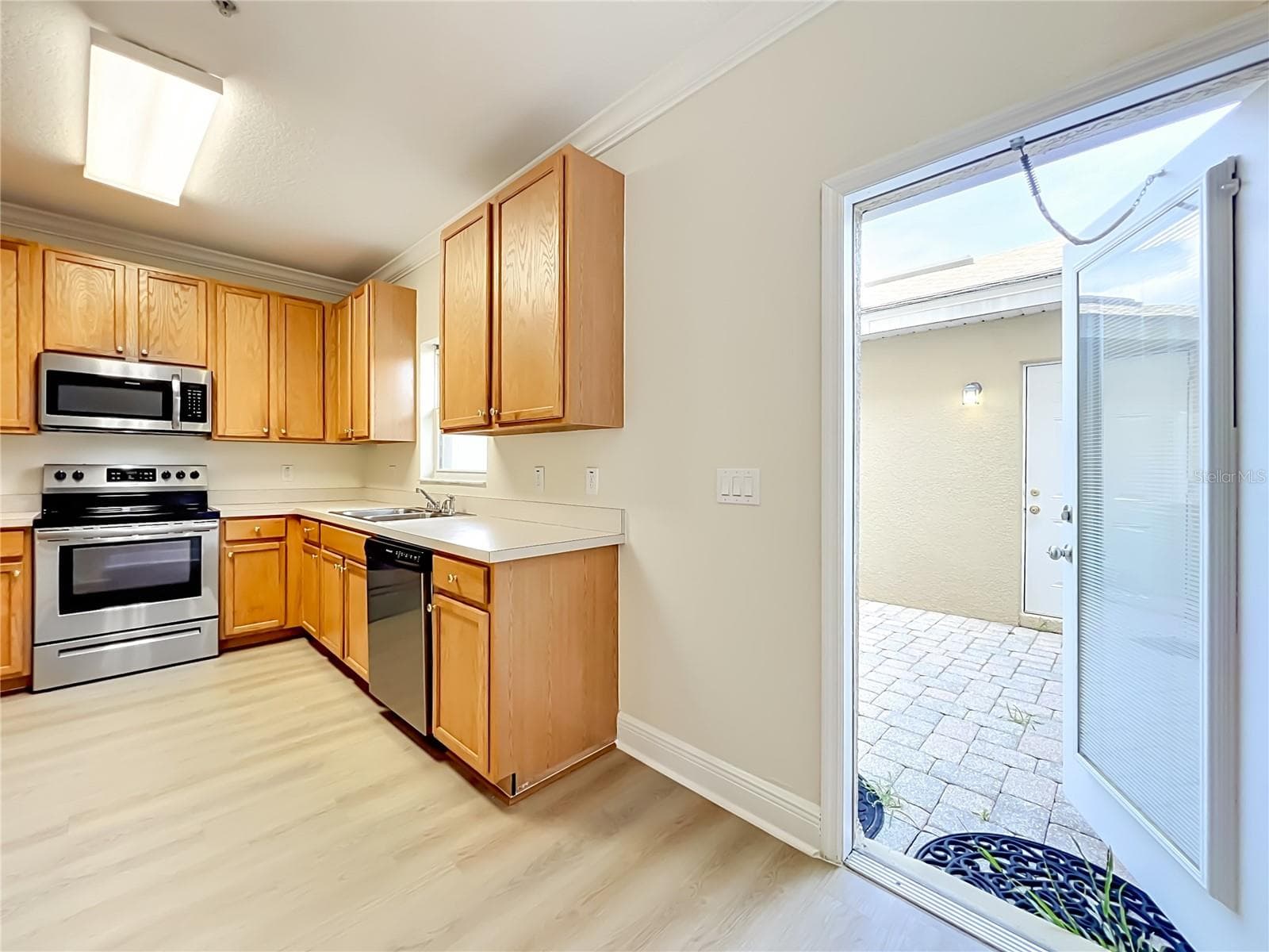 Townhouse at 13232 DANIELS LANDING CIR, WINTER GARDEN, photo 10 of 26