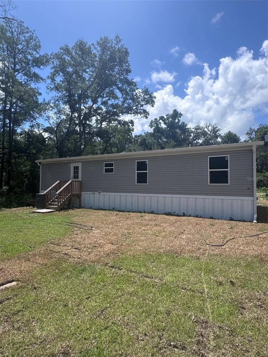 Manufactured Home at 11801 NW 20TH ST, OCALA, photo 3 of 13
