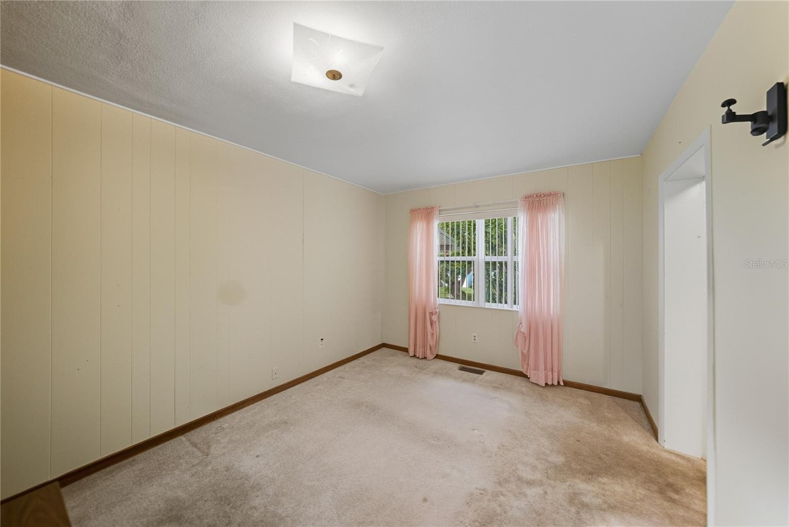 Single Family Residence at 307 GLENDALE ST, LAKELAND, photo 14 of 28
