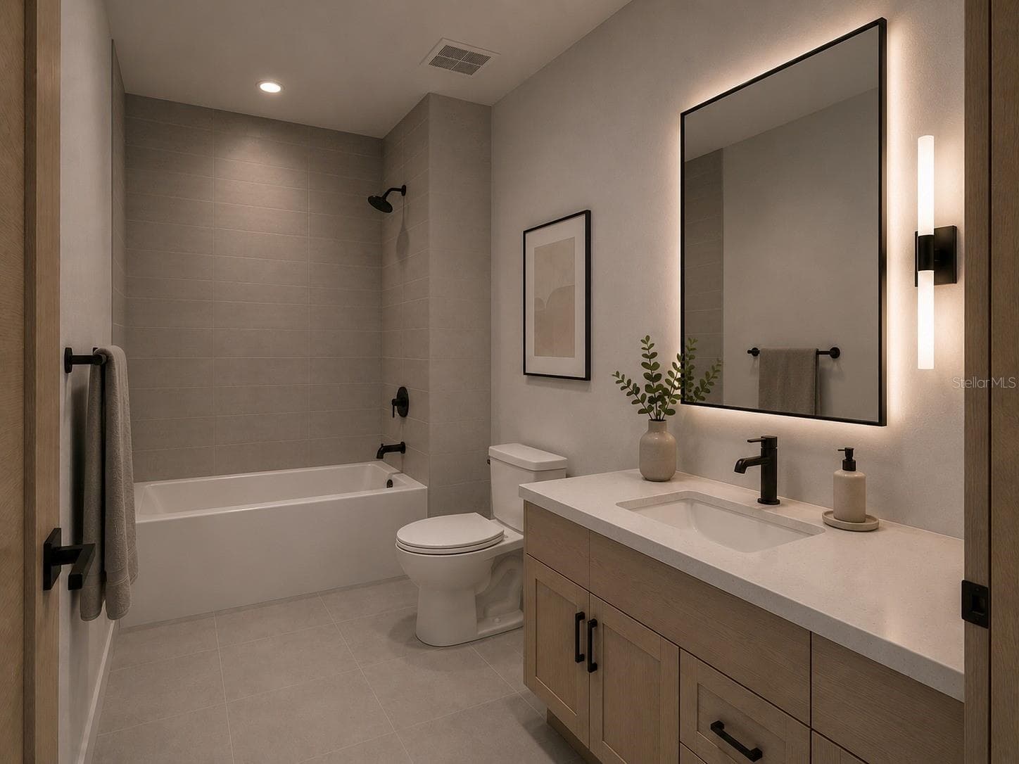 Guest Bathroom - 14847 SW 29TH AVENUE RD, OCALA