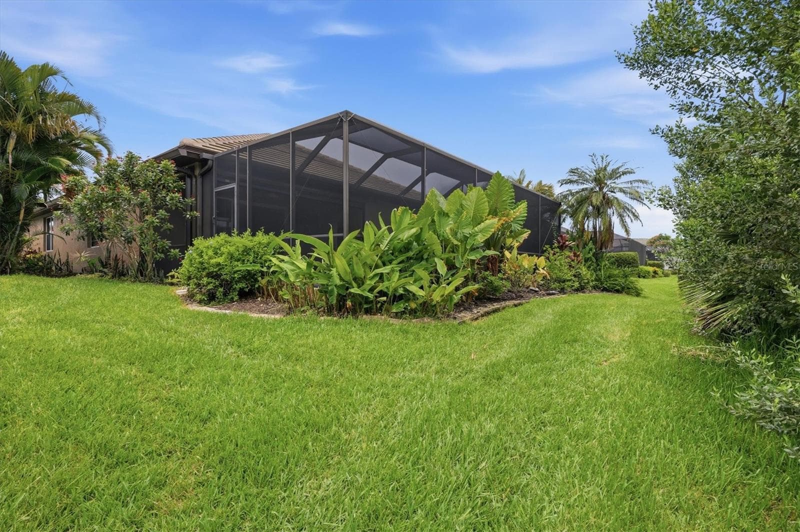 View of backyard - 3275 OSPREY LN, PORT CHARLOTTE
