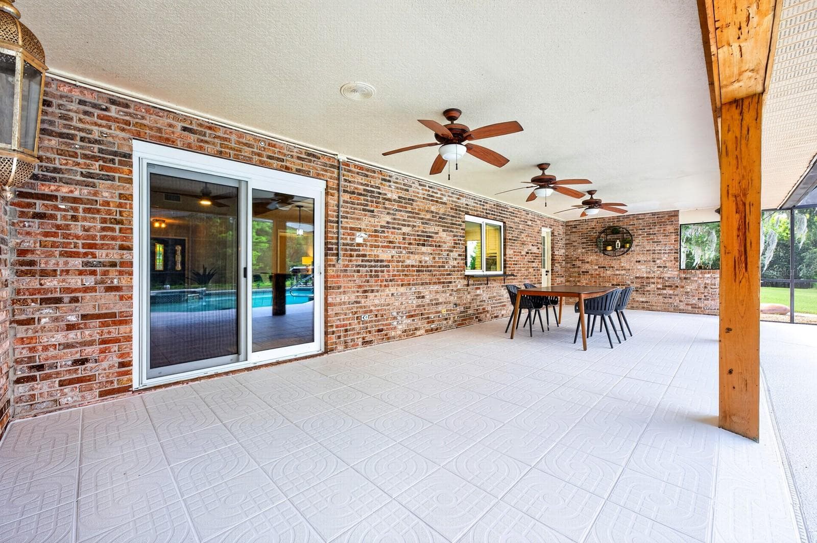And a covered rear lanai. - 1600 E 10TH ST, ST CLOUD