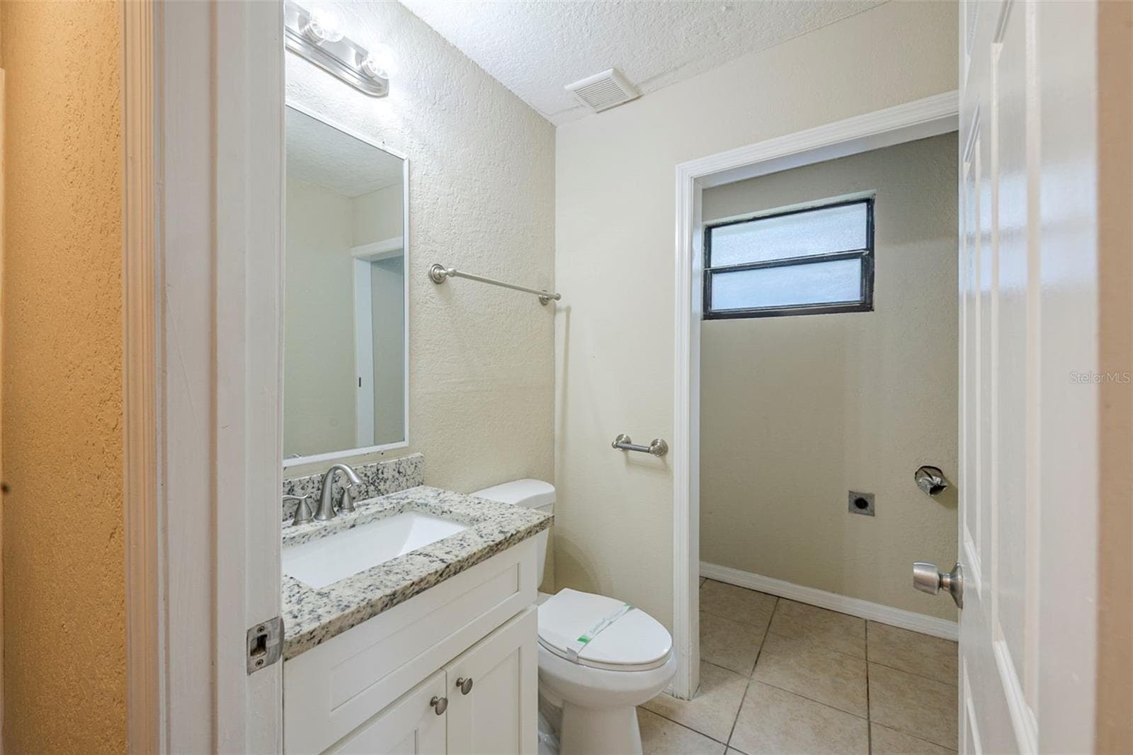 Single Family Residence at 523 CARVER BLVD, ORLANDO, photo 19 of 35