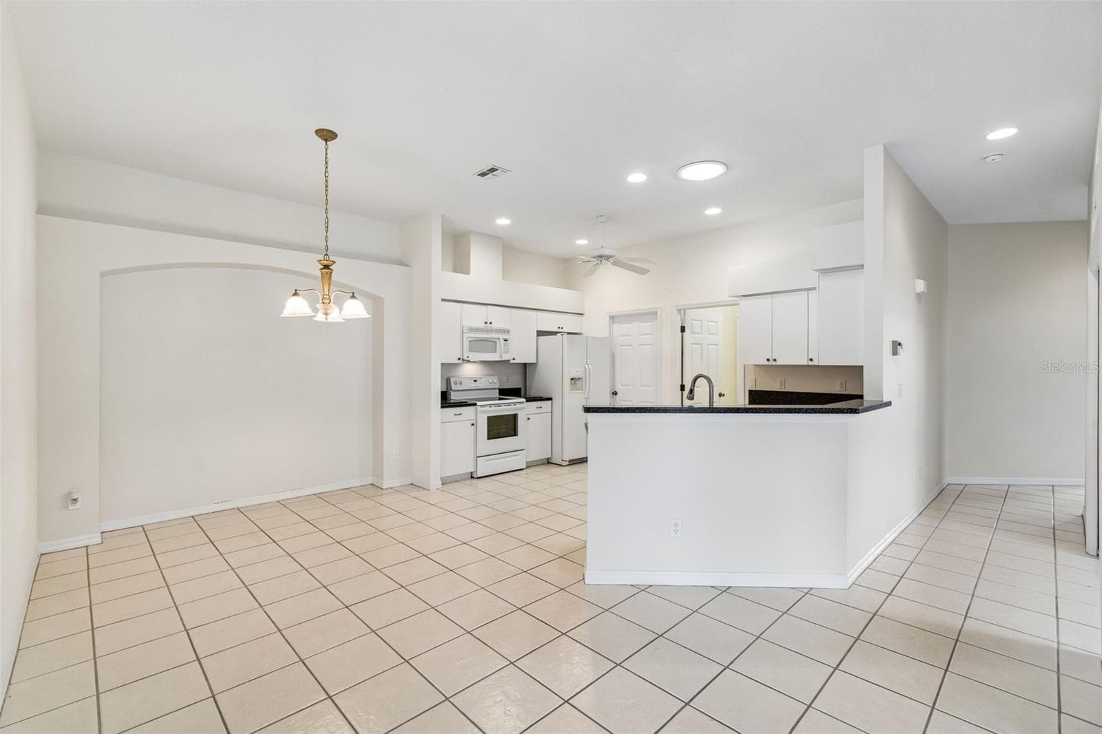 Villa at 12200 PUTTER GREEN CT, NEW PORT RICHEY, photo 8 of 71