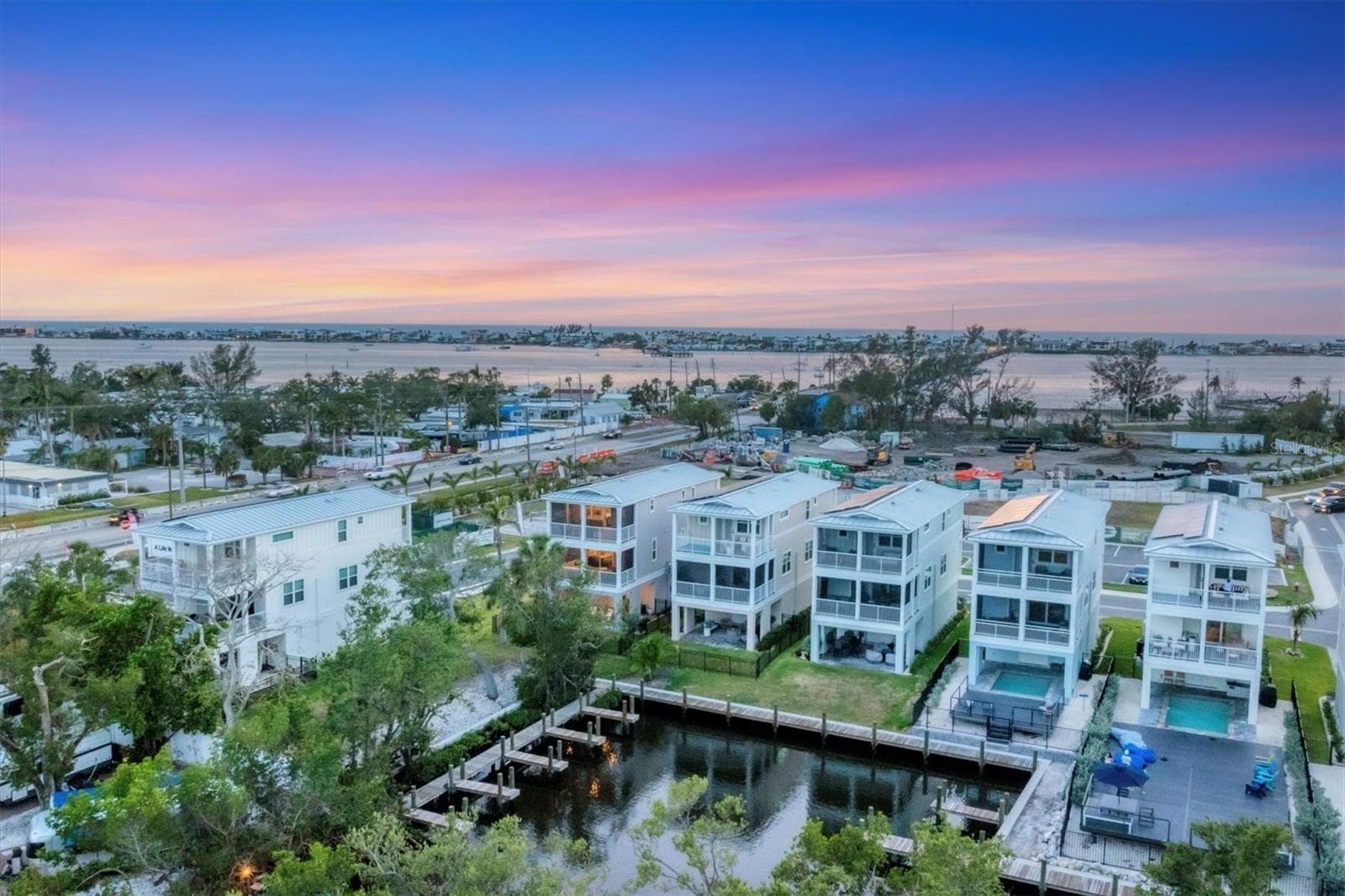 Sunset & water views - 4357 MARINA VIEW WAY, CORTEZ