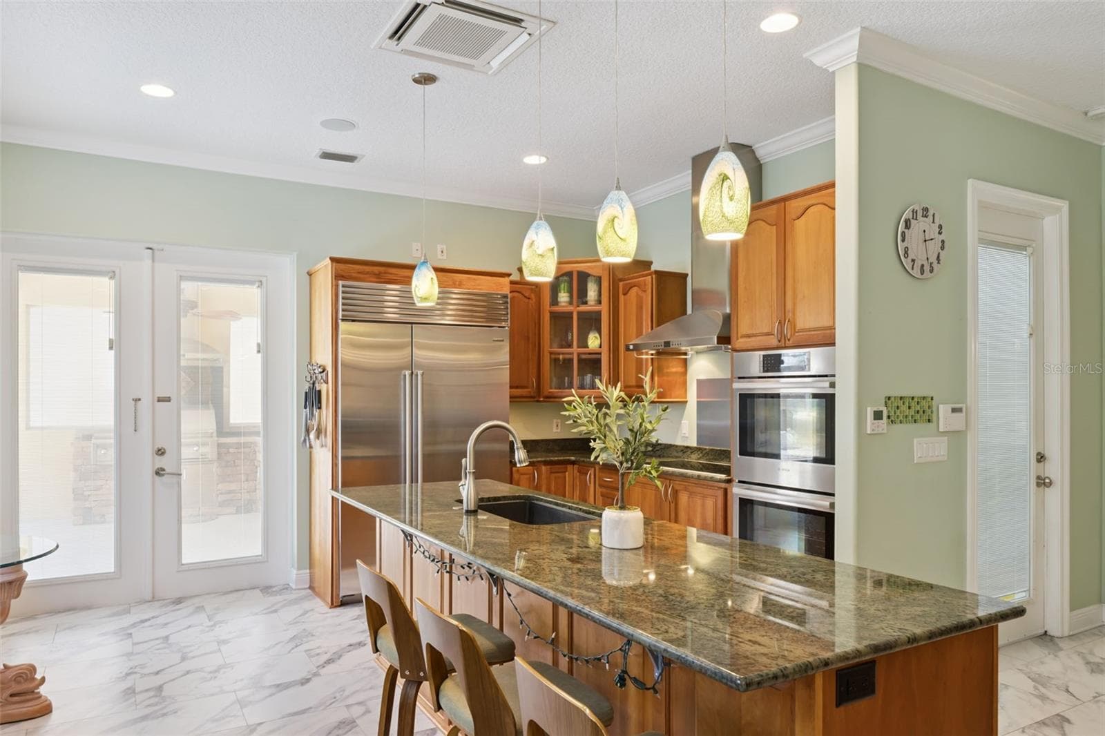 Single Family Residence at 12128 LAKESHORE DR, CLERMONT, photo 14 of 59