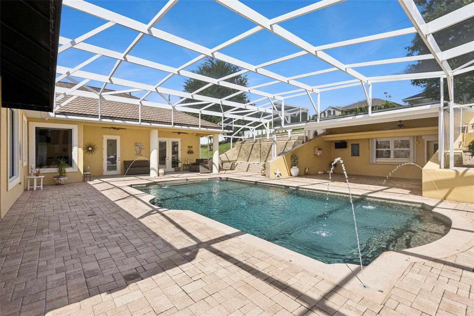 Single Family Residence at 12128 LAKESHORE DR, CLERMONT, photo 29 of 59