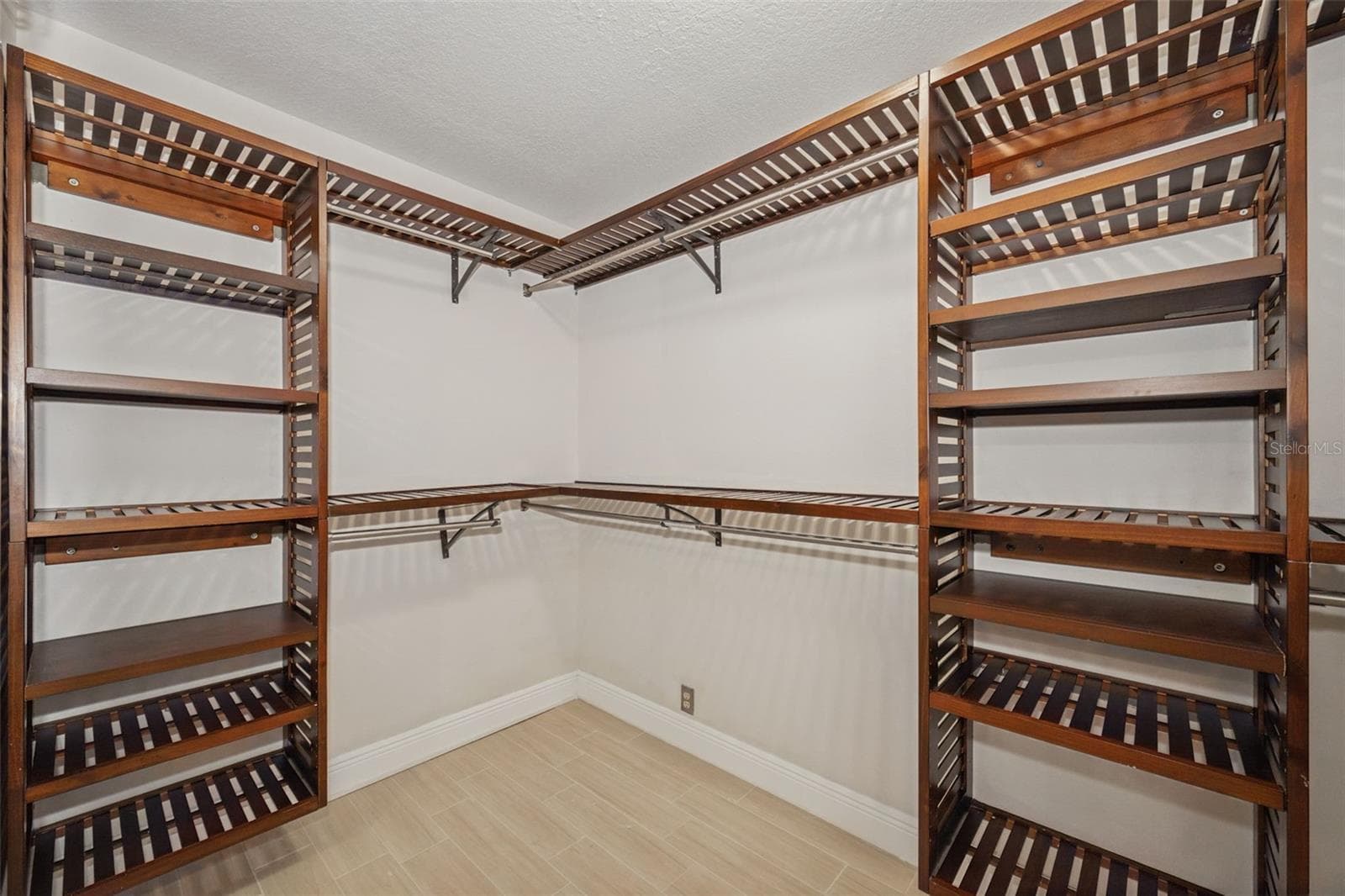 Condominium at 4510 W FIG ST #C, TAMPA, photo 35 of 64