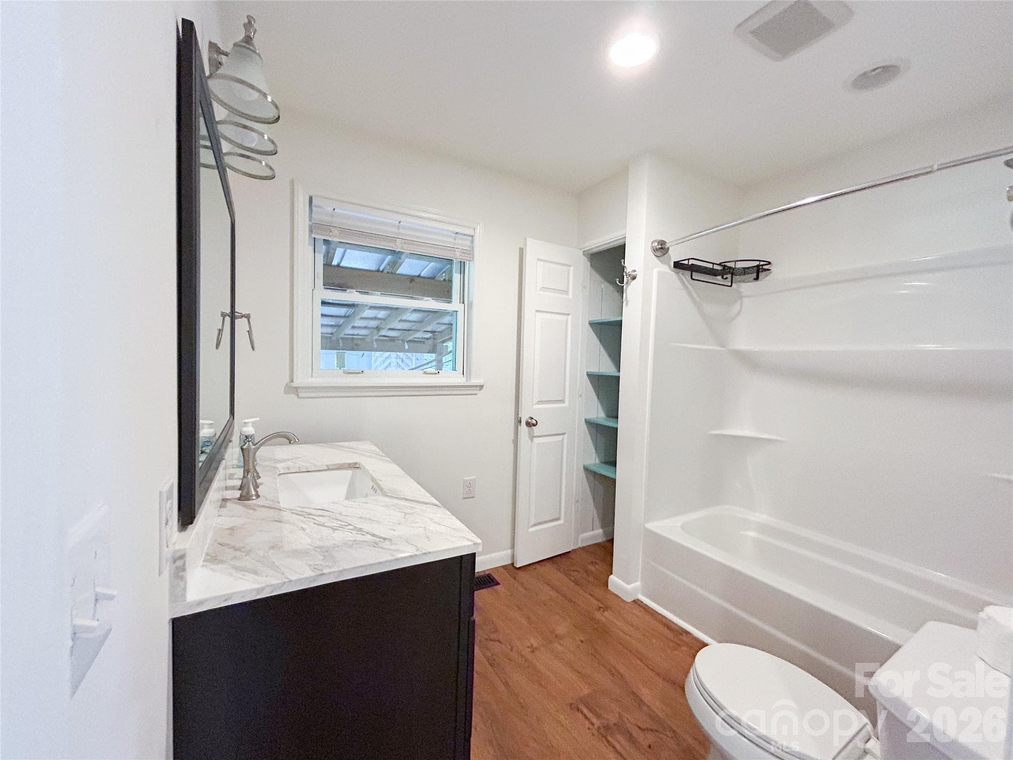 Primary Bathroom - Shelby