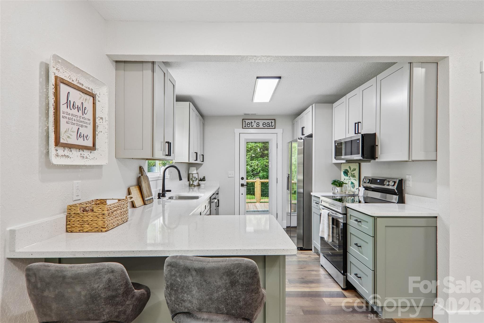 Single Family Residence at Waynesville, photo 14 of 42