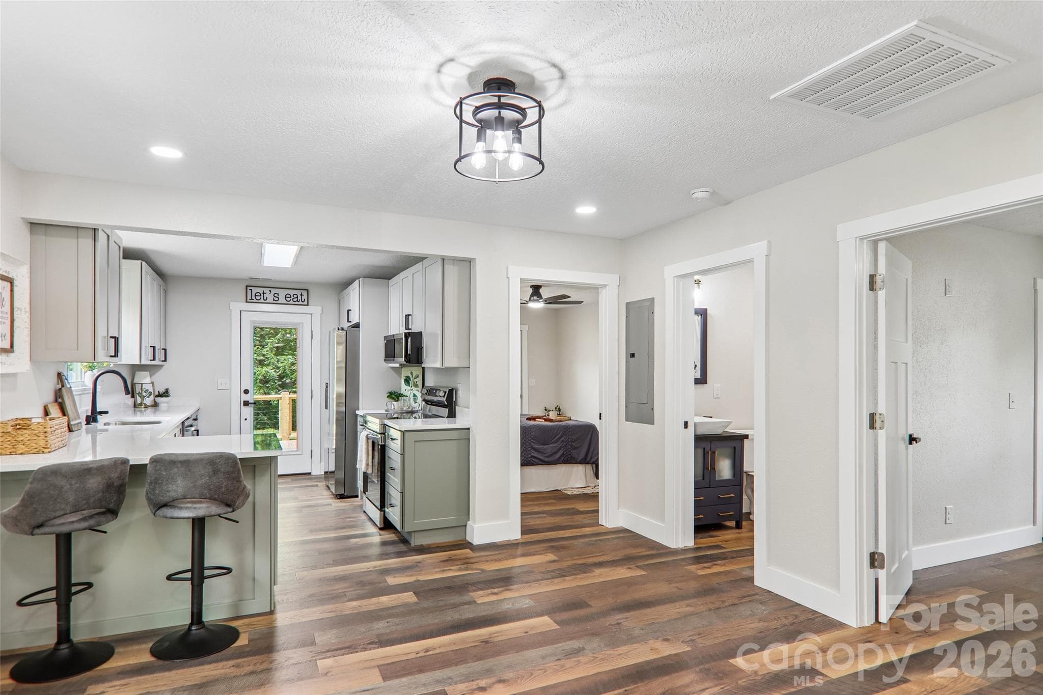 Single Family Residence at Waynesville, photo 19 of 42