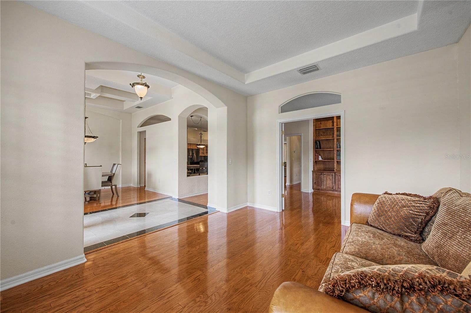 Single Family Residence at 18615 CHEMILLE DR, LUTZ, photo 10 of 40