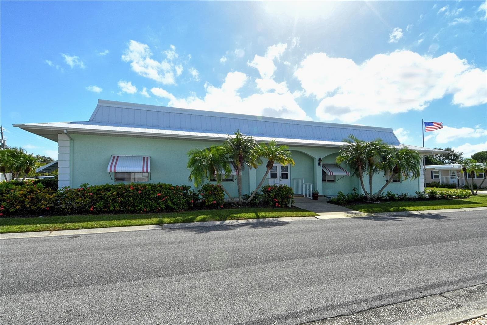 Community Clubhouse - 2107 PALMA SOLA BLVD #17, BRADENTON