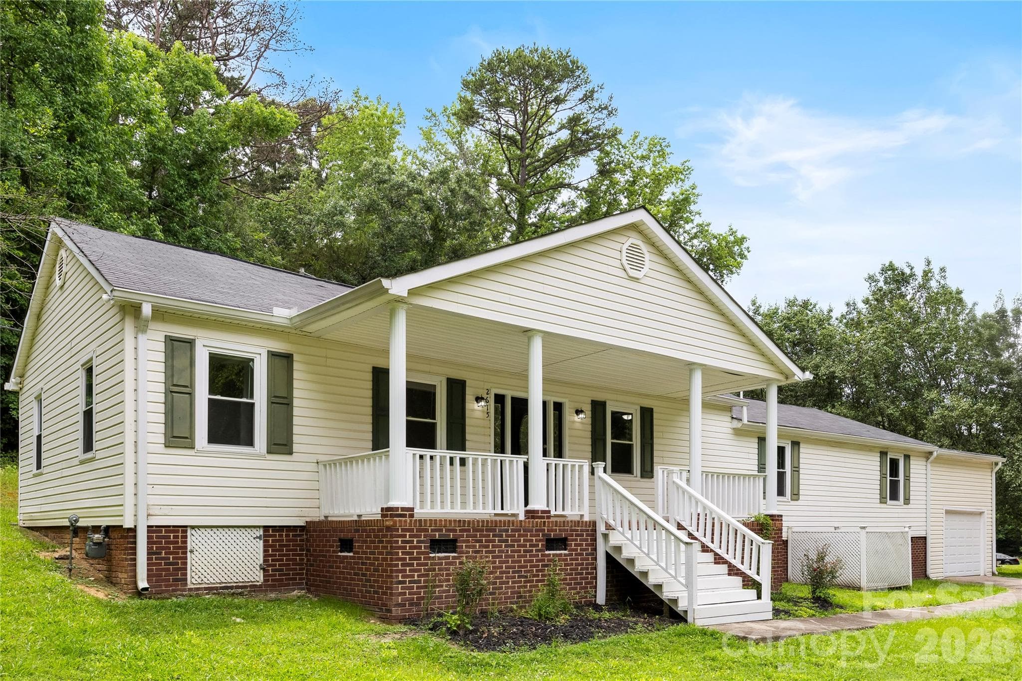 Single Family Residence at 2615 Maggie Lane, Rock Hill, photo 6 of 28