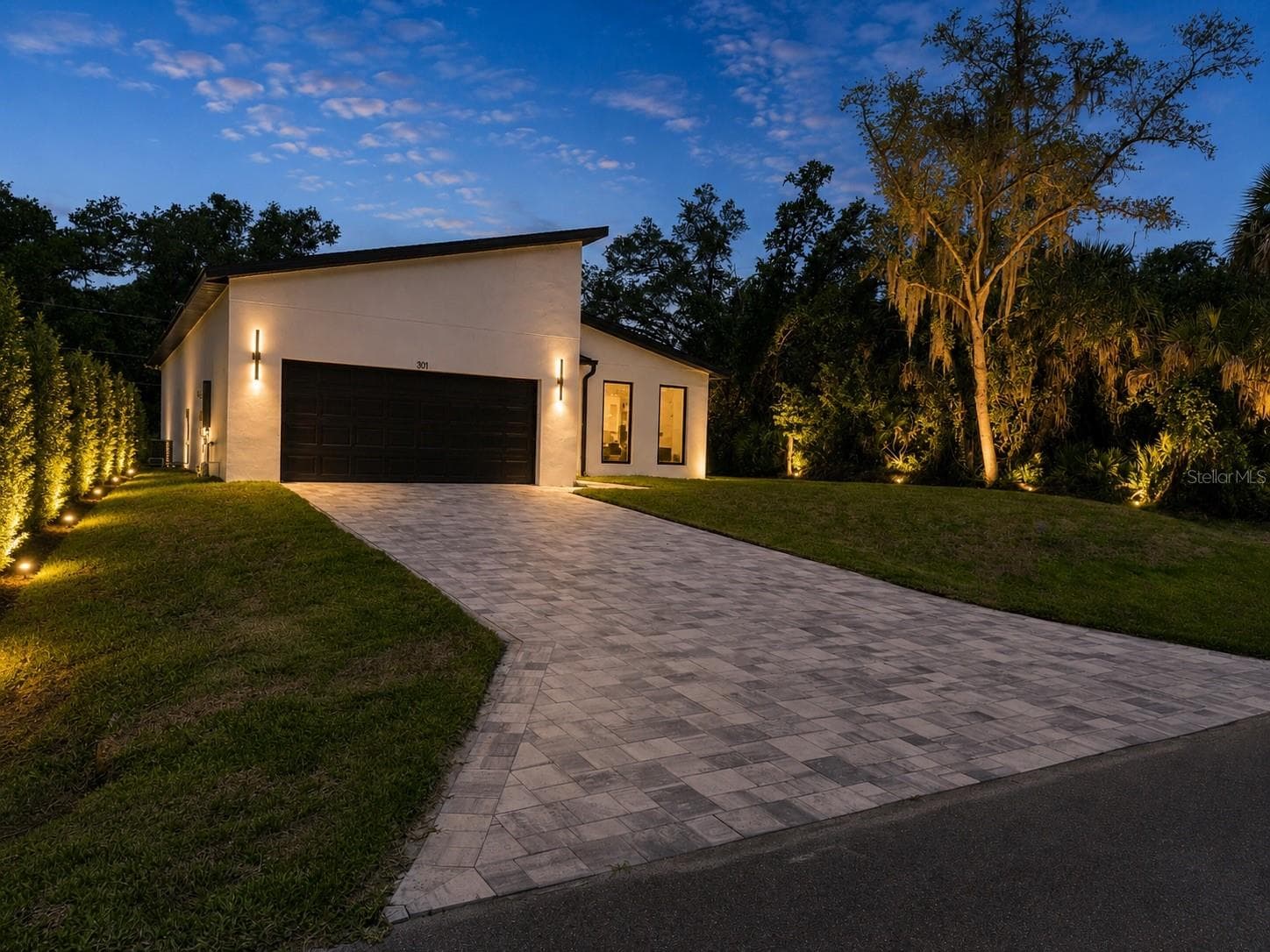 Single Family Residence at 301 EPPINGER DR, PORT CHARLOTTE, photo 6 of 60