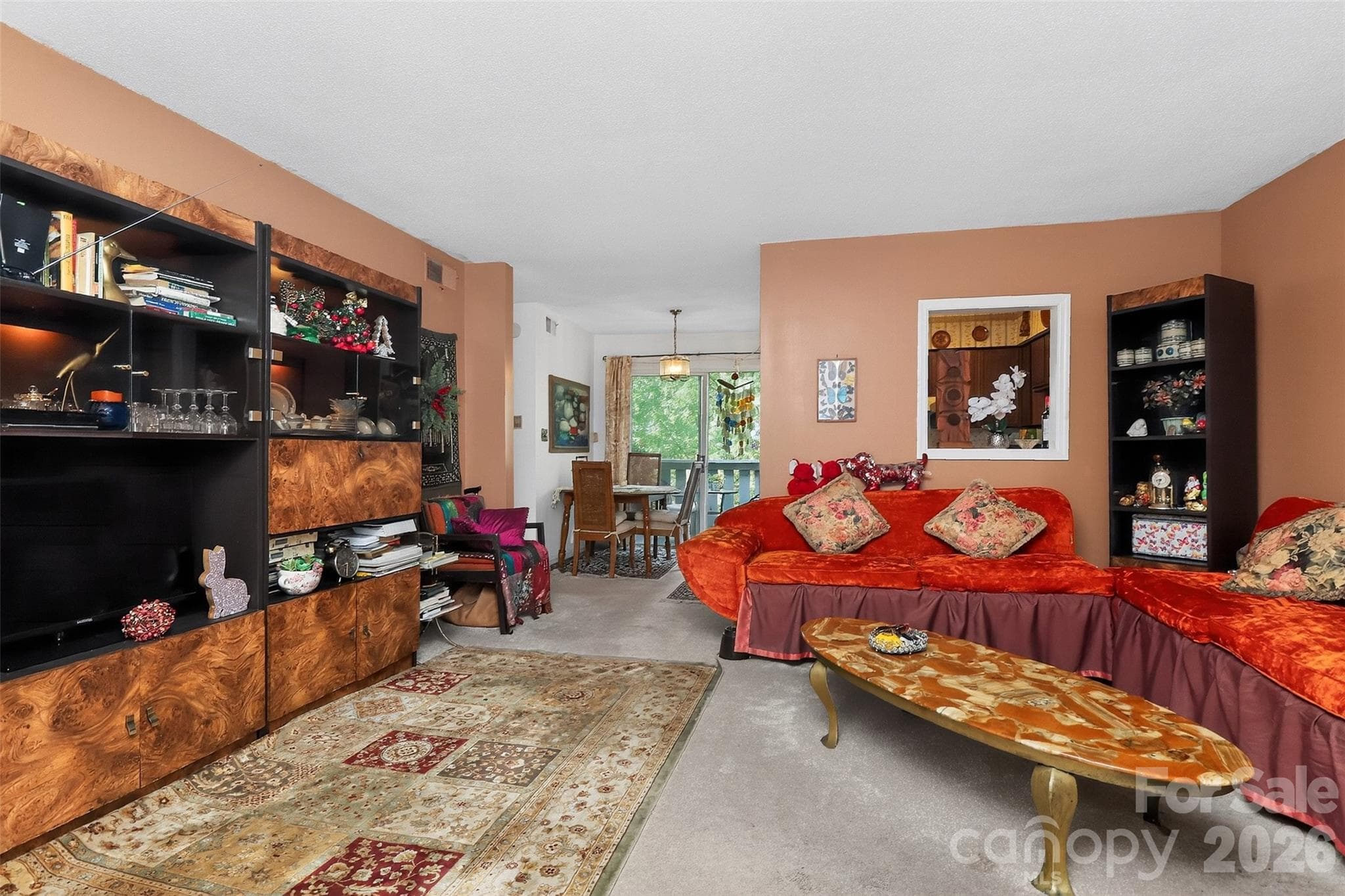 Condominium at Charlotte, photo 3 of 33