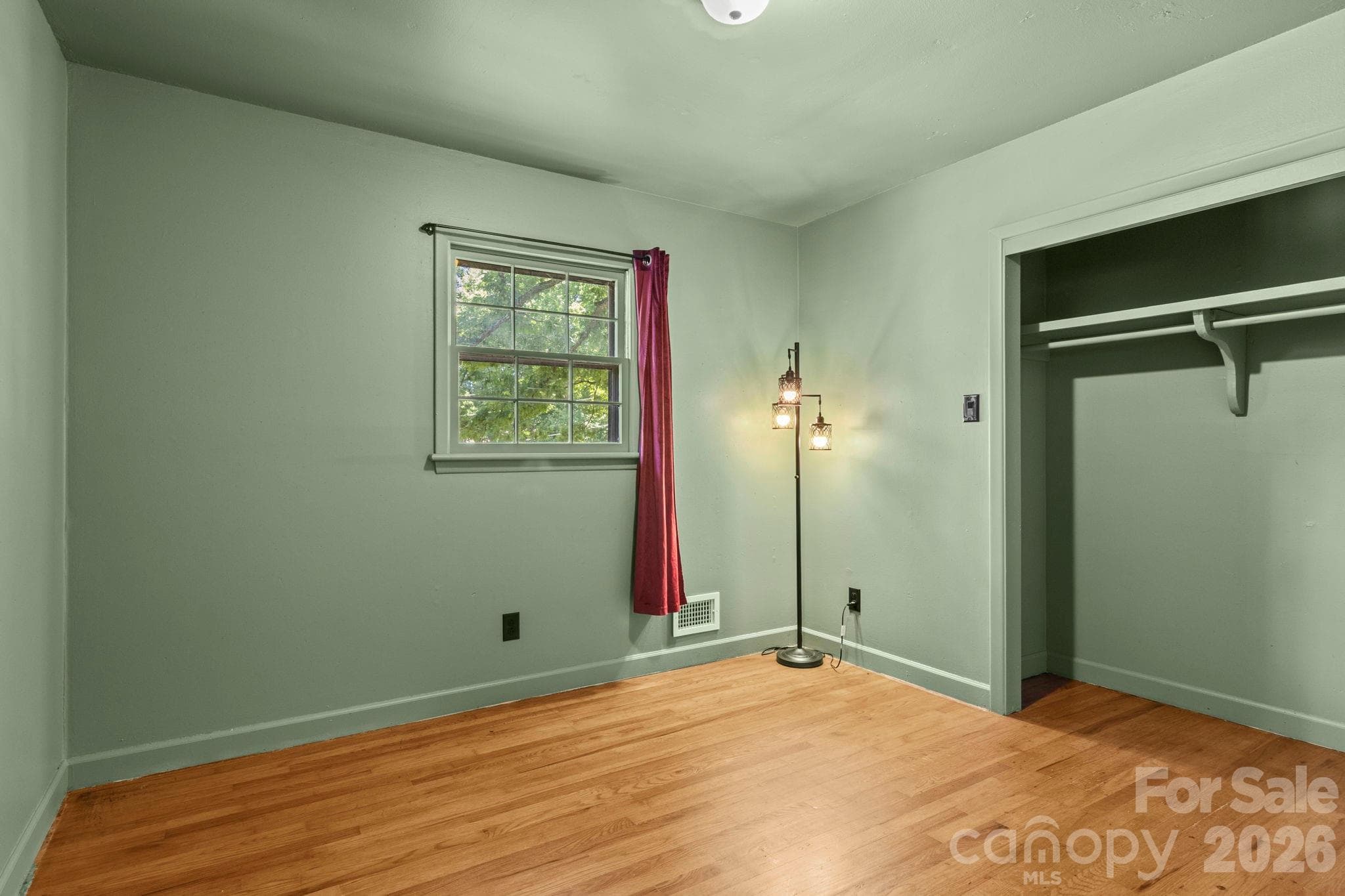 Secondary Bedroom - 2951 7th Street Drive NE, Hickory