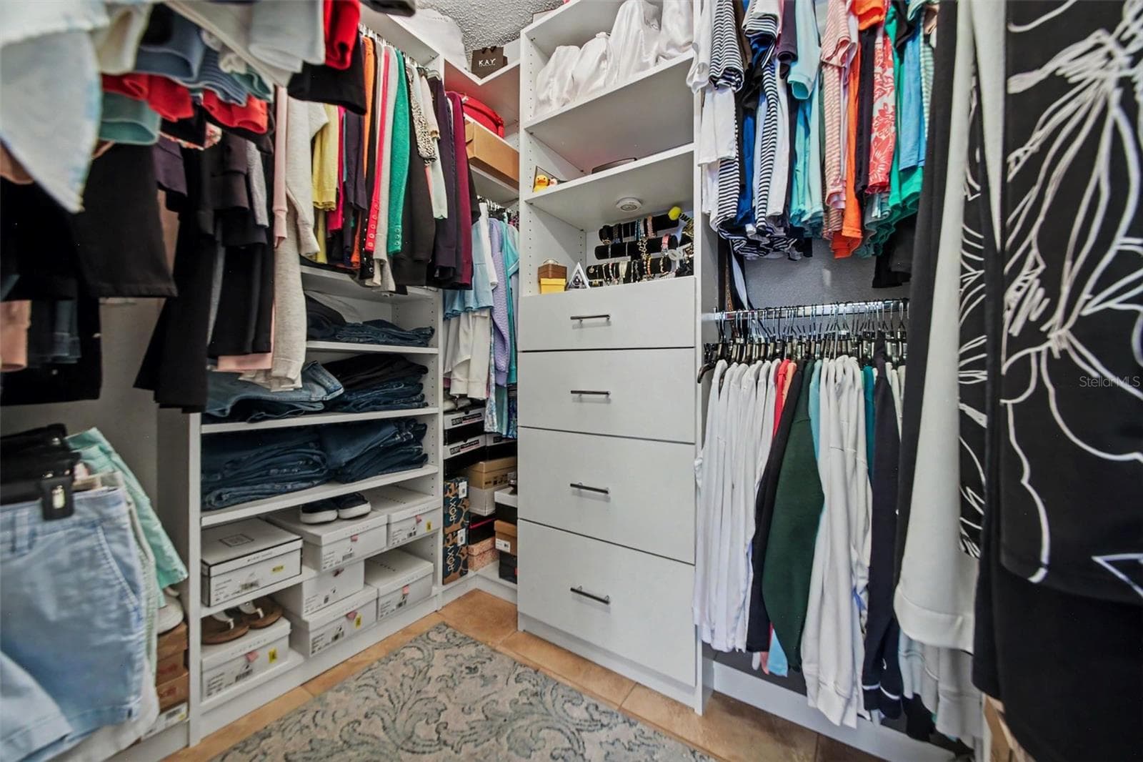 Primary Walk-in Closet - 1986 CRYSTAL DOWNS CT, OVIEDO