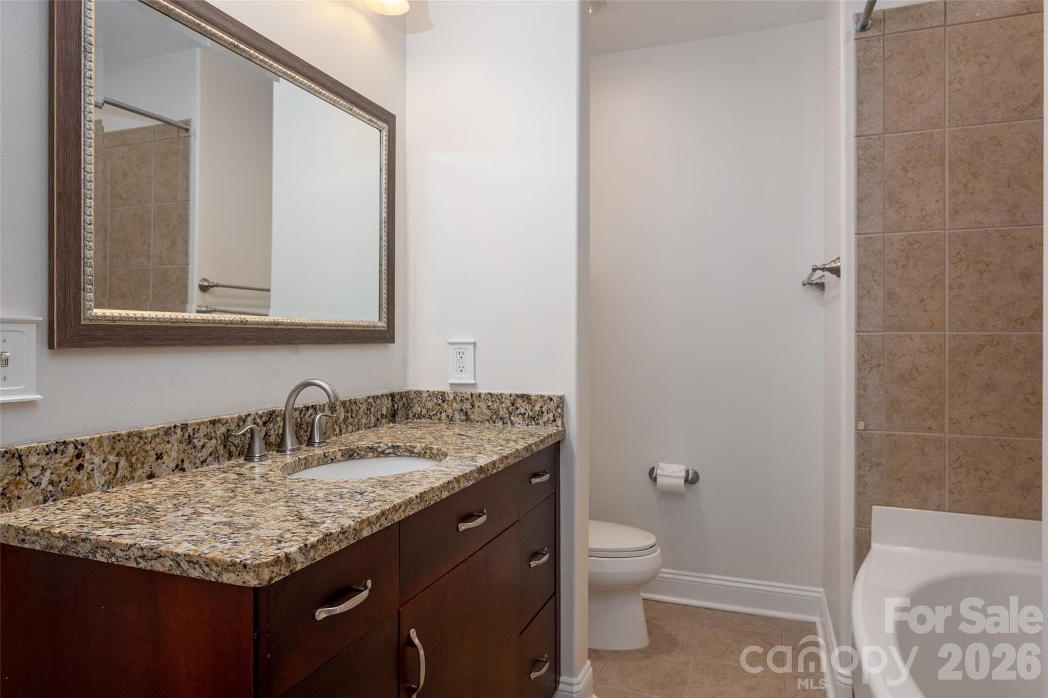 Condominium at 4620 Piedmont Row Drive, Charlotte, photo 21 of 29