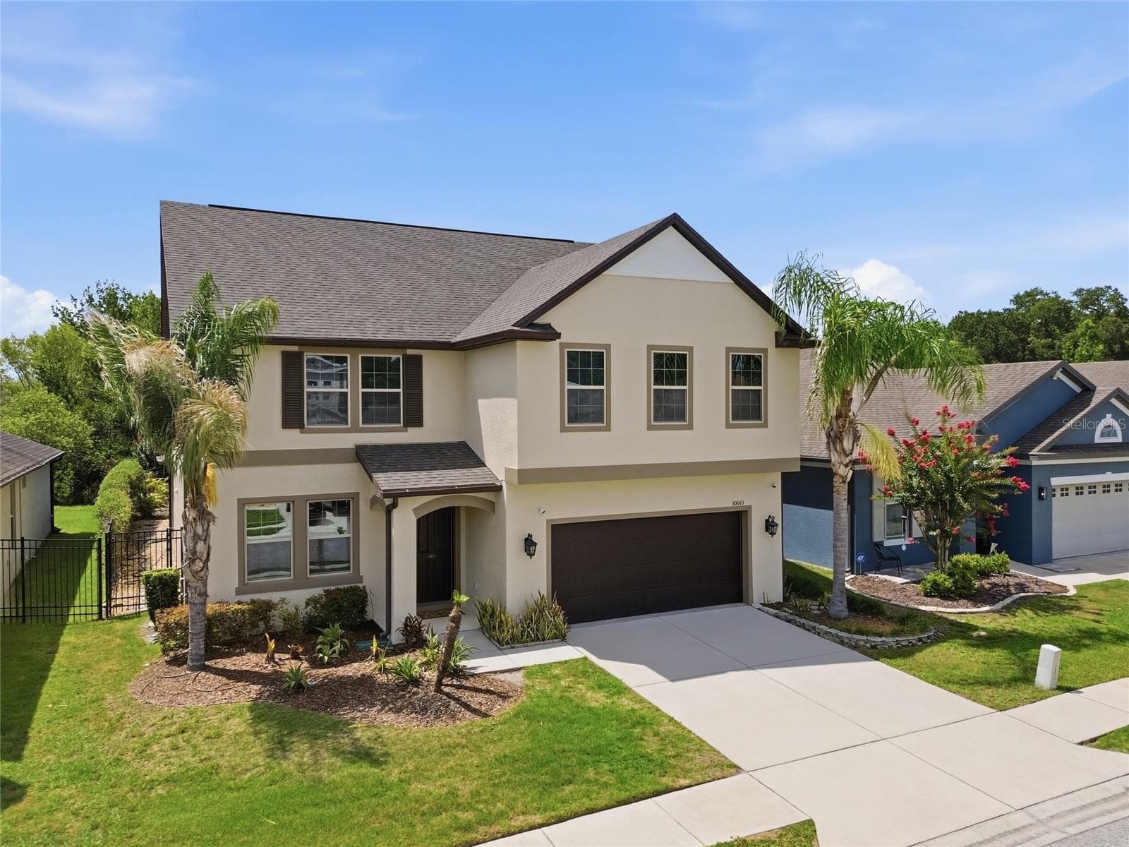 Single Family Residence at 30643 WALKER CUP PL, WESLEY CHAPEL, photo 3 of 47